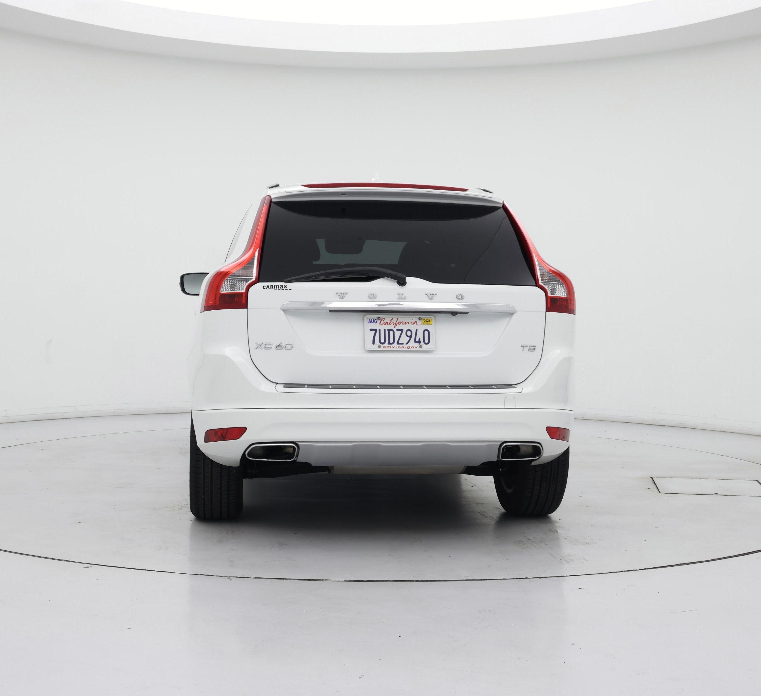 Thumbnail: 2016 Volvo XC60 - 6