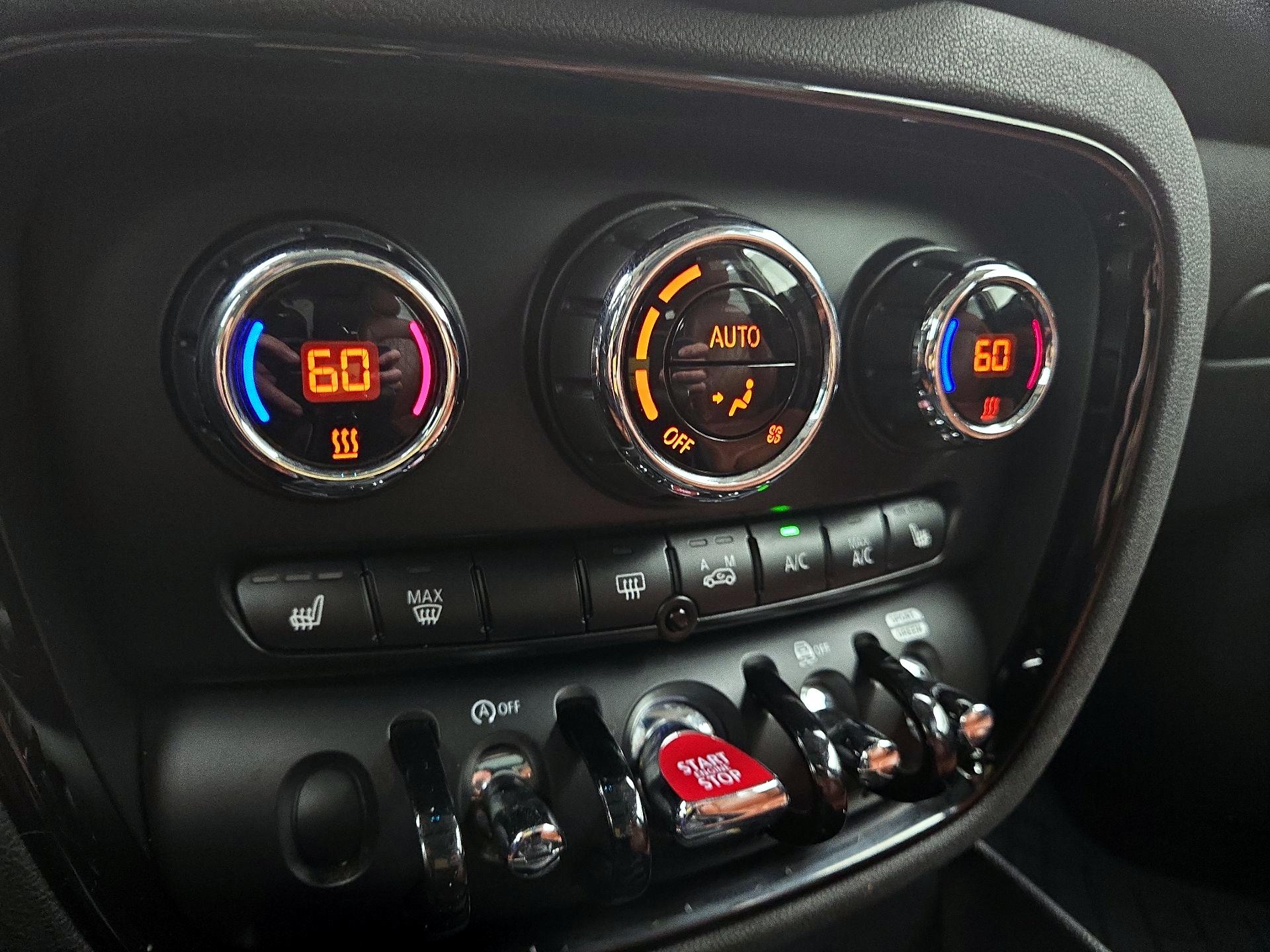 Thumbnail: 2020 MINI Cooper Clubman - 17