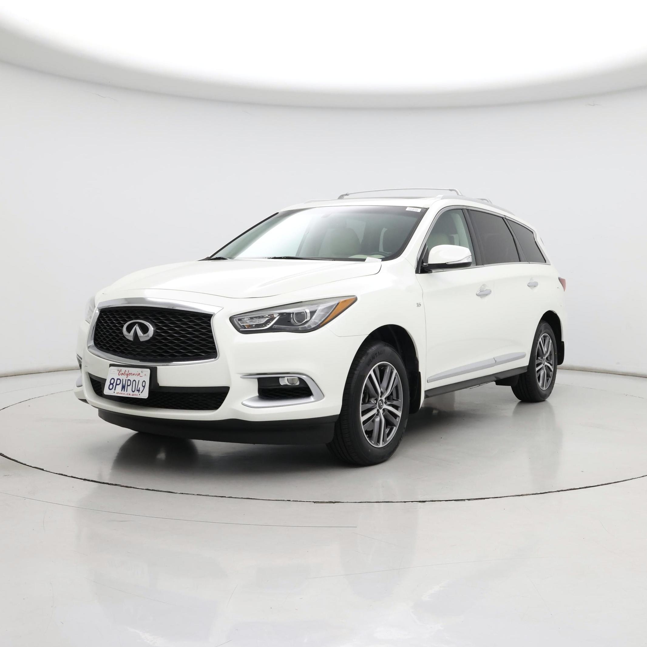 Thumbnail: 2016 INFINITI QX60 - 4