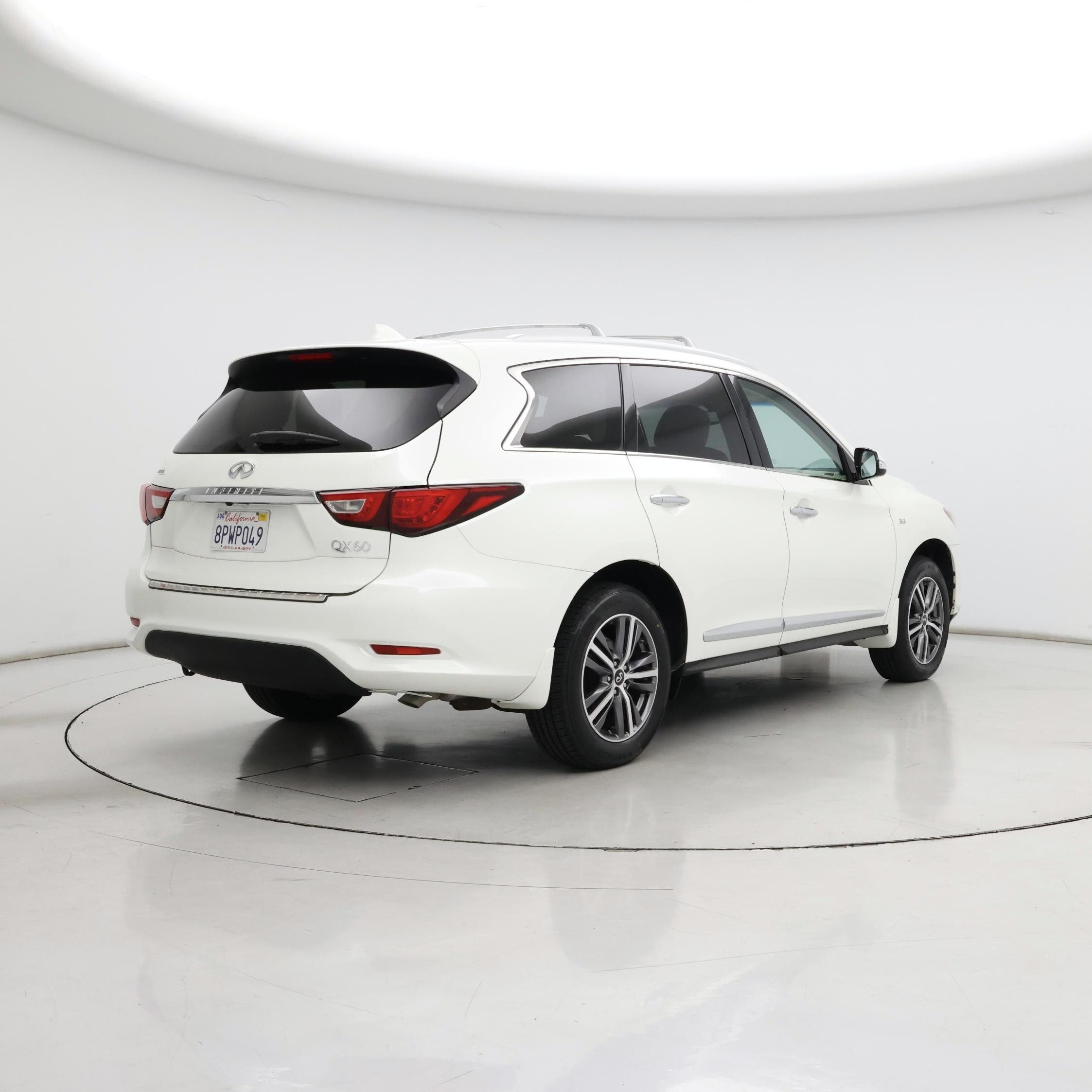 Thumbnail: 2016 INFINITI QX60 - 8
