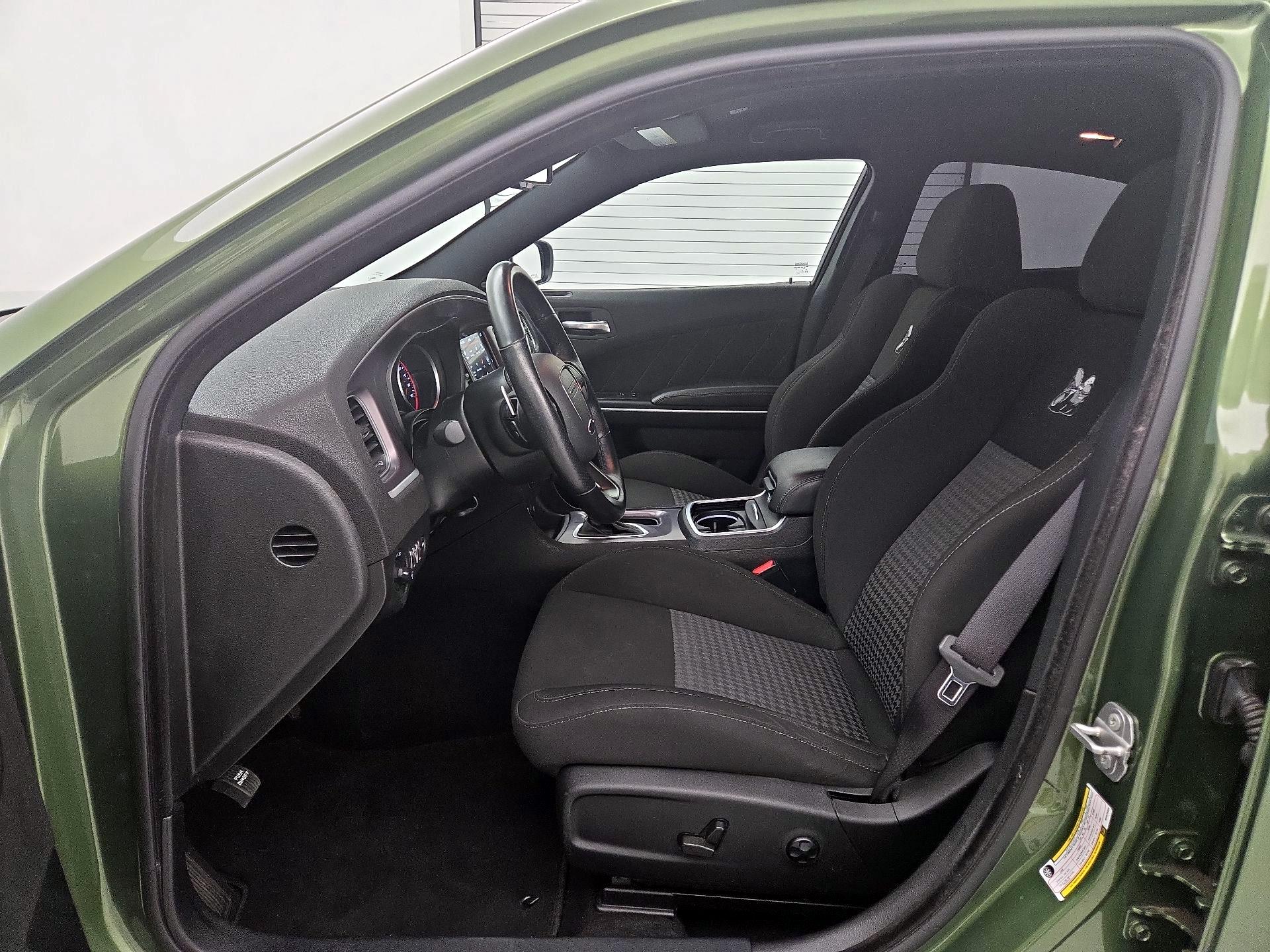 Thumbnail: 2021 Dodge Charger - 11