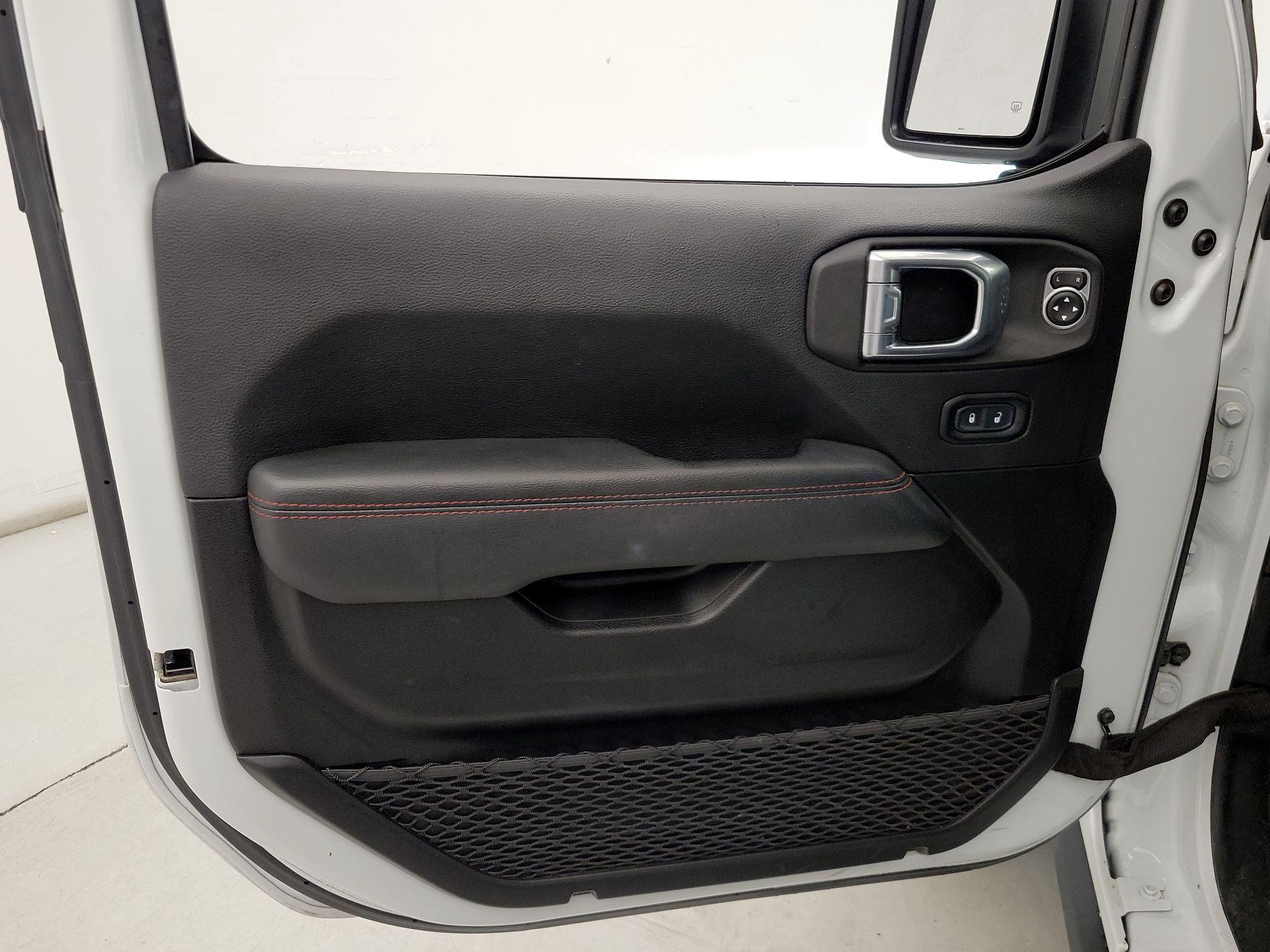 Thumbnail: 2021 Jeep Wrangler - 12
