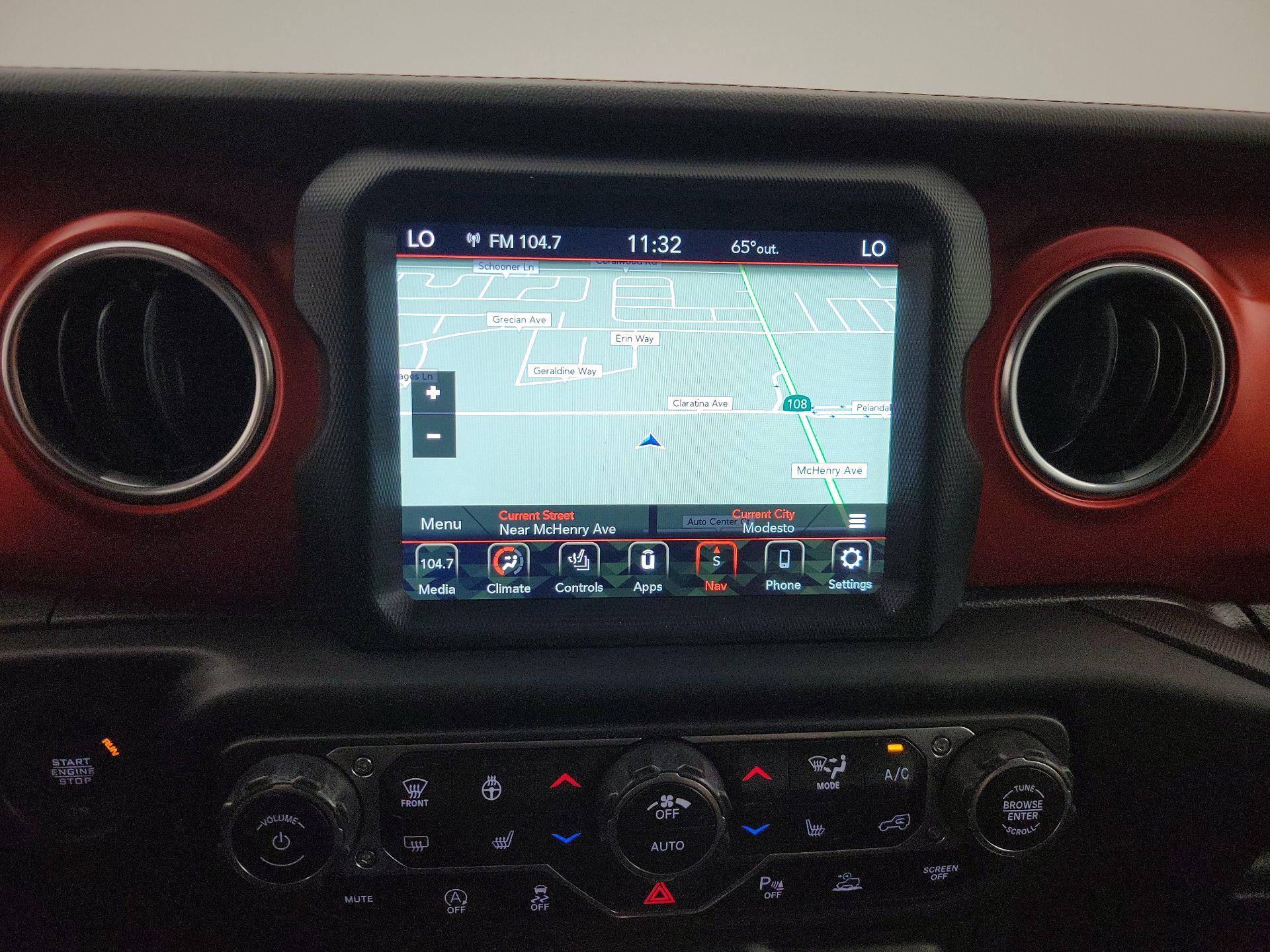 Thumbnail: 2021 Jeep Wrangler - 14