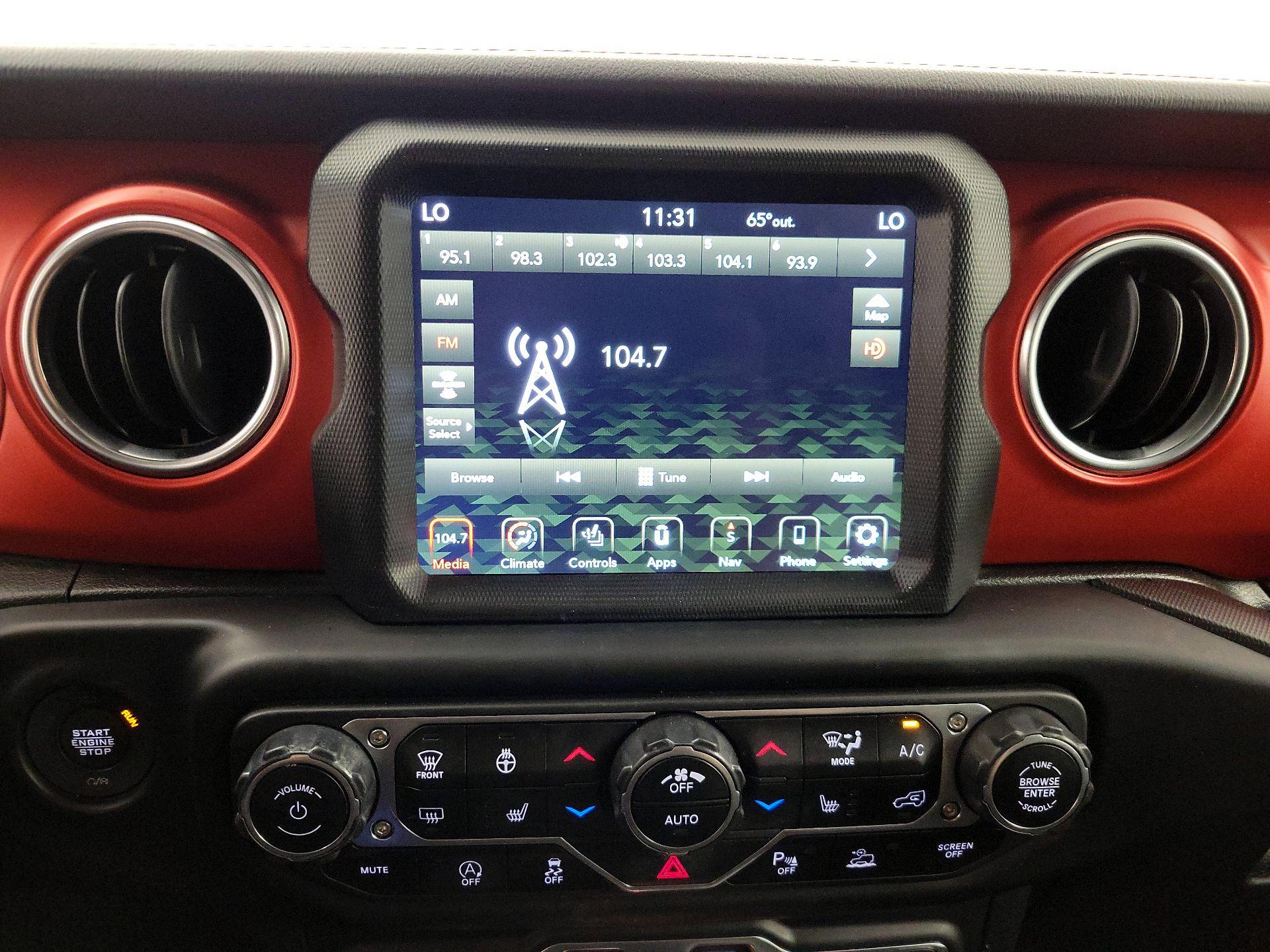 Thumbnail: 2021 Jeep Wrangler - 16