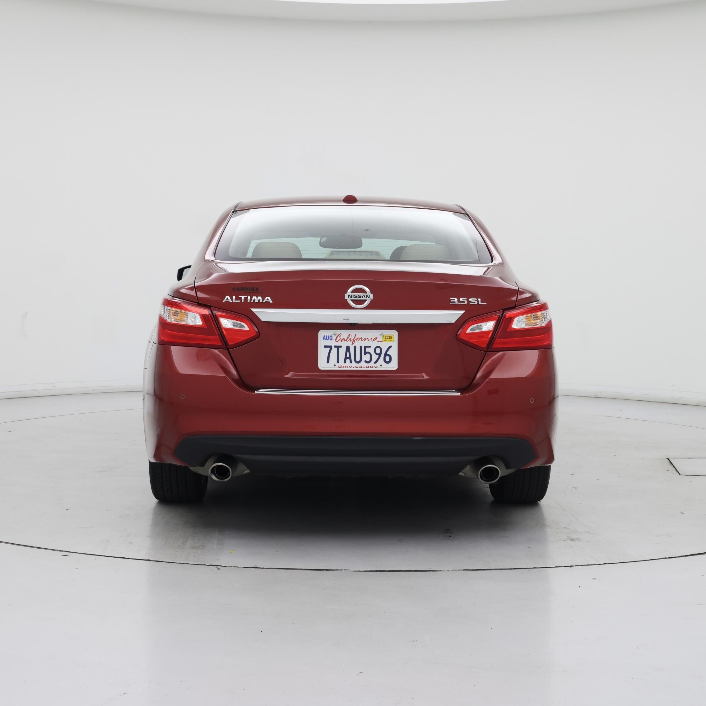 Thumbnail: 2016 Nissan Altima - 6
