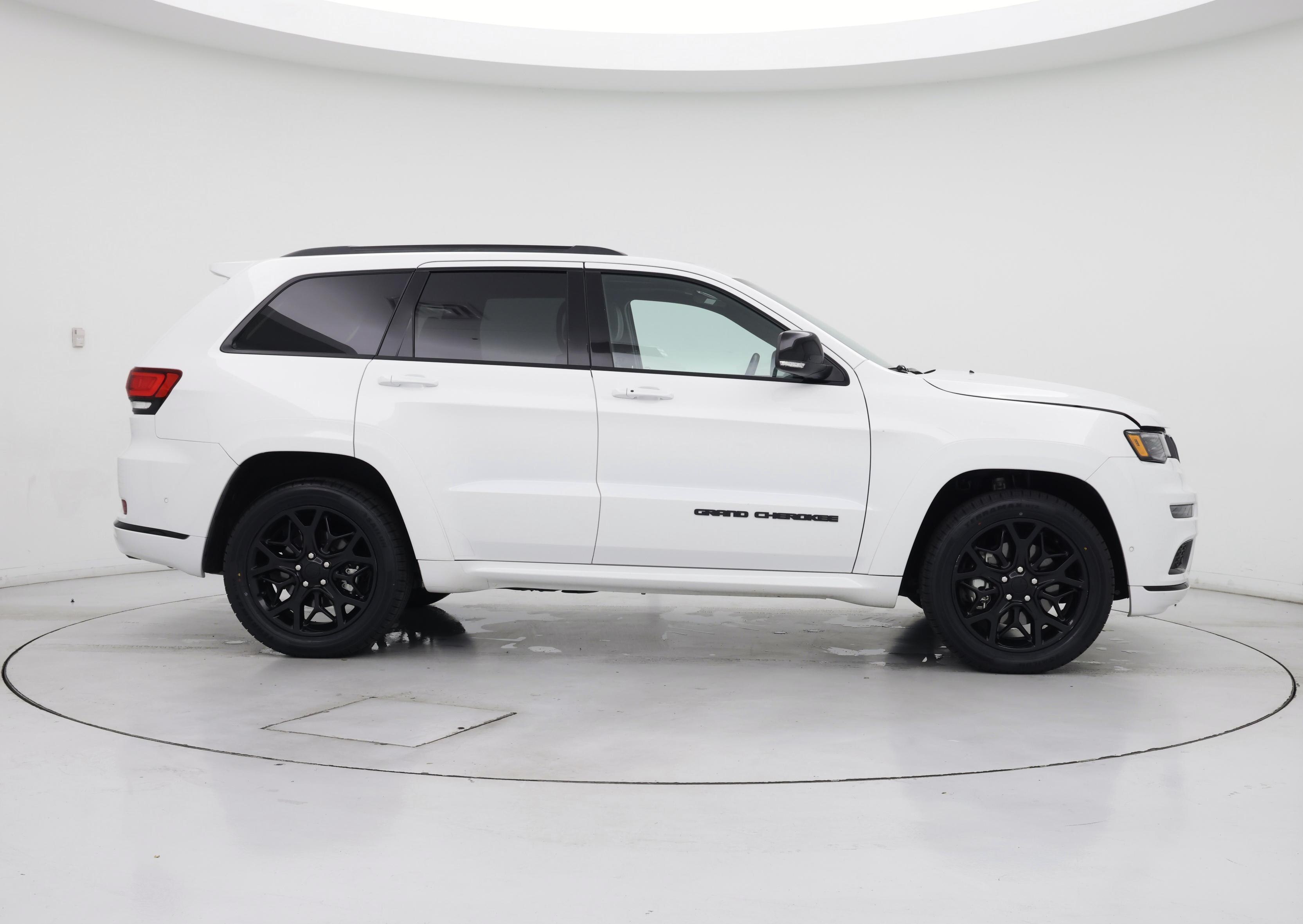 Thumbnail: 2021 Jeep Grand Cherokee - 7