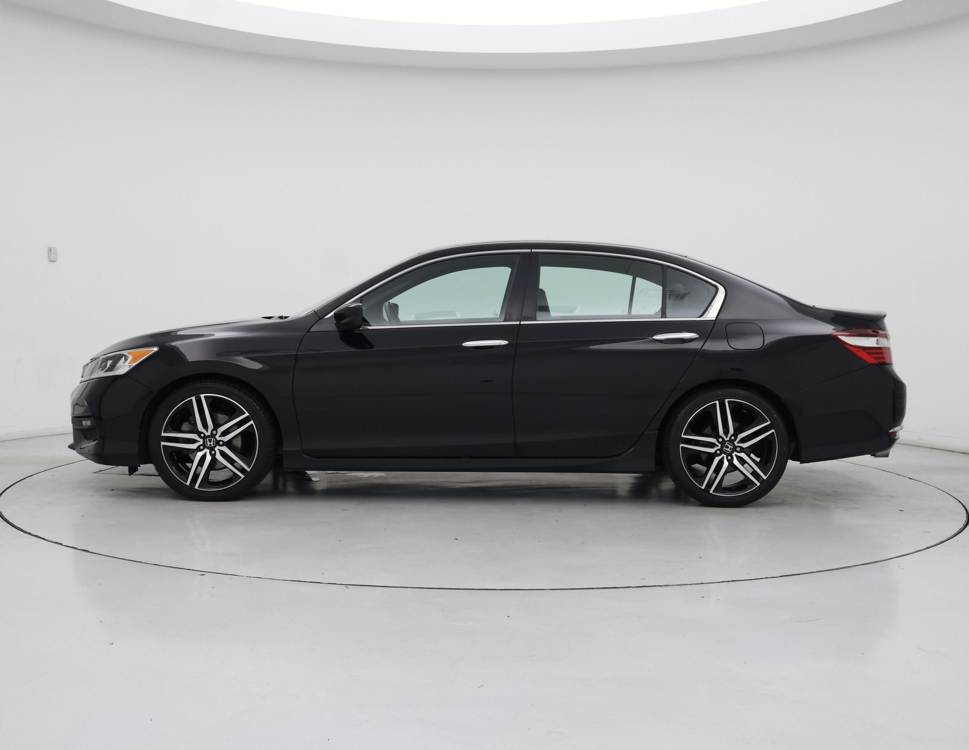 Thumbnail: 2016 Honda Accord - 3
