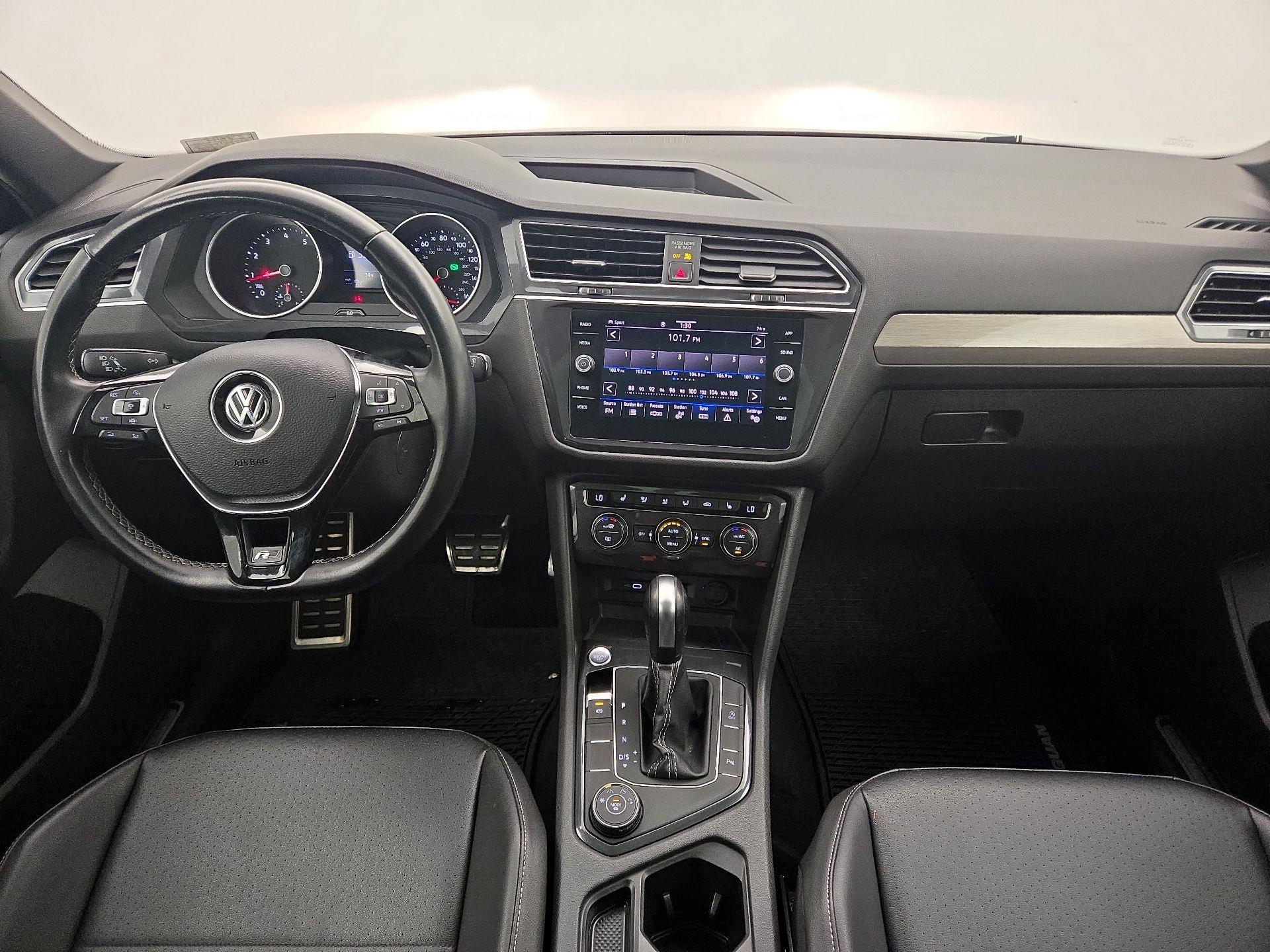 Thumbnail: 2021 Volkswagen Tiguan - 9