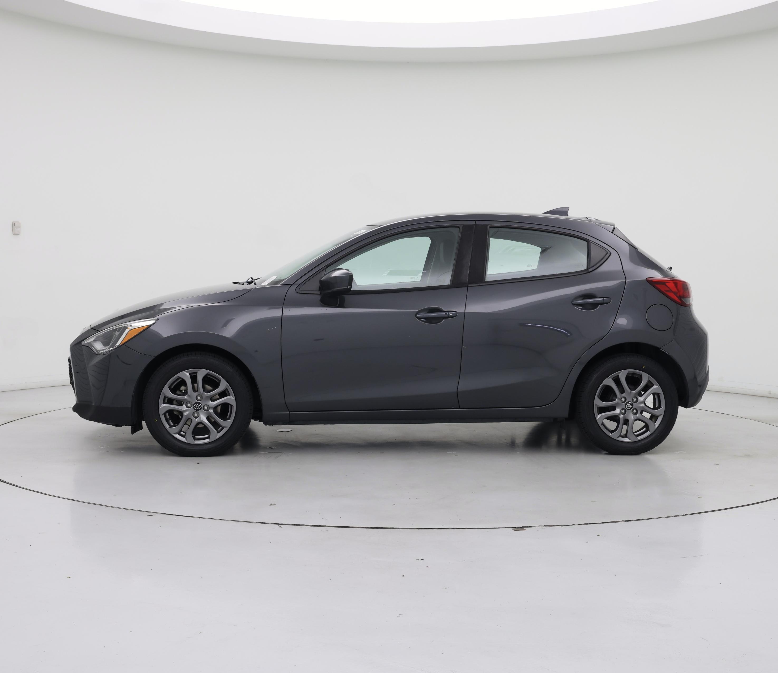 Thumbnail: 2020 Toyota Yaris - 3