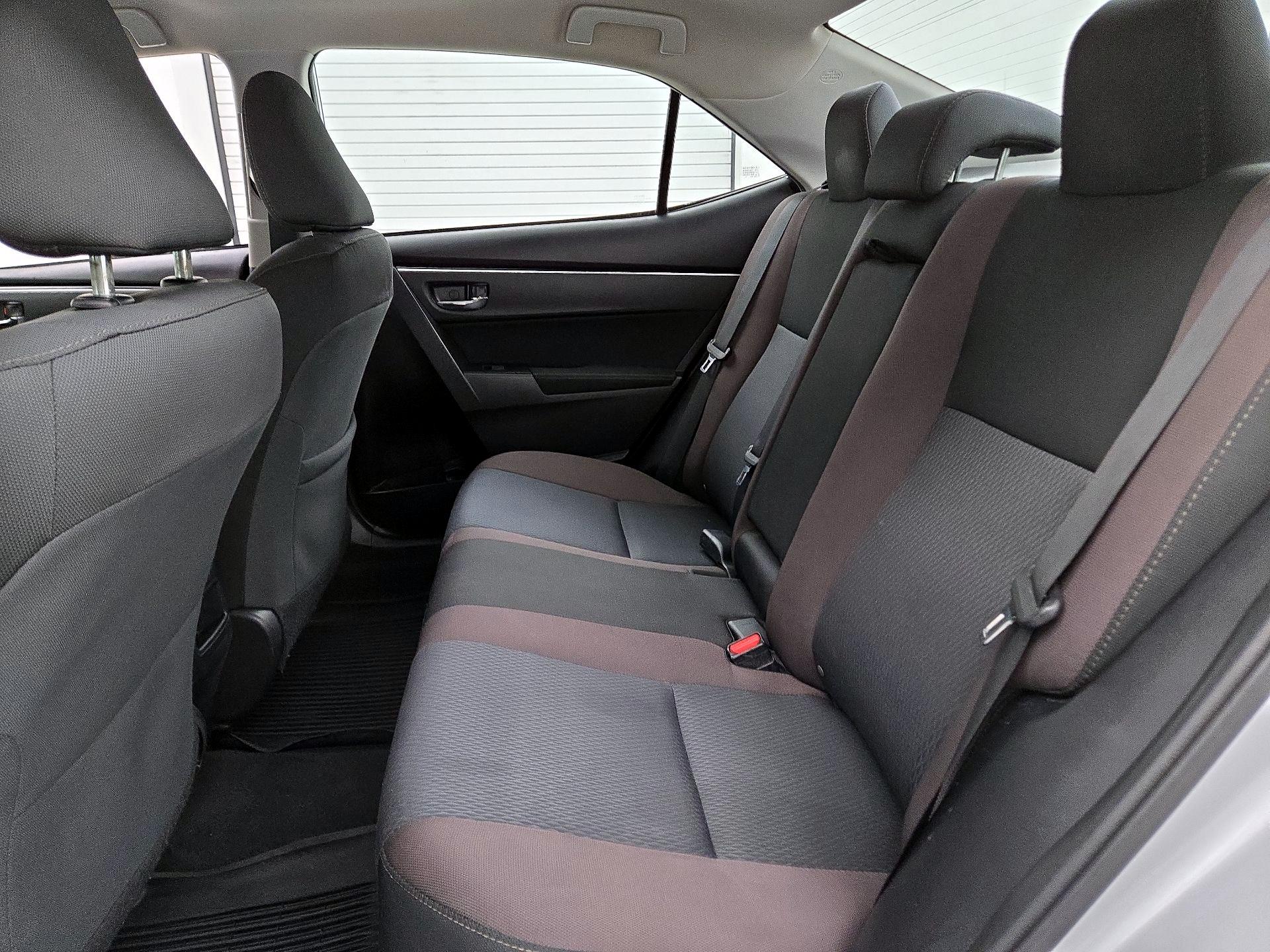Thumbnail: 2018 Toyota Corolla - 19