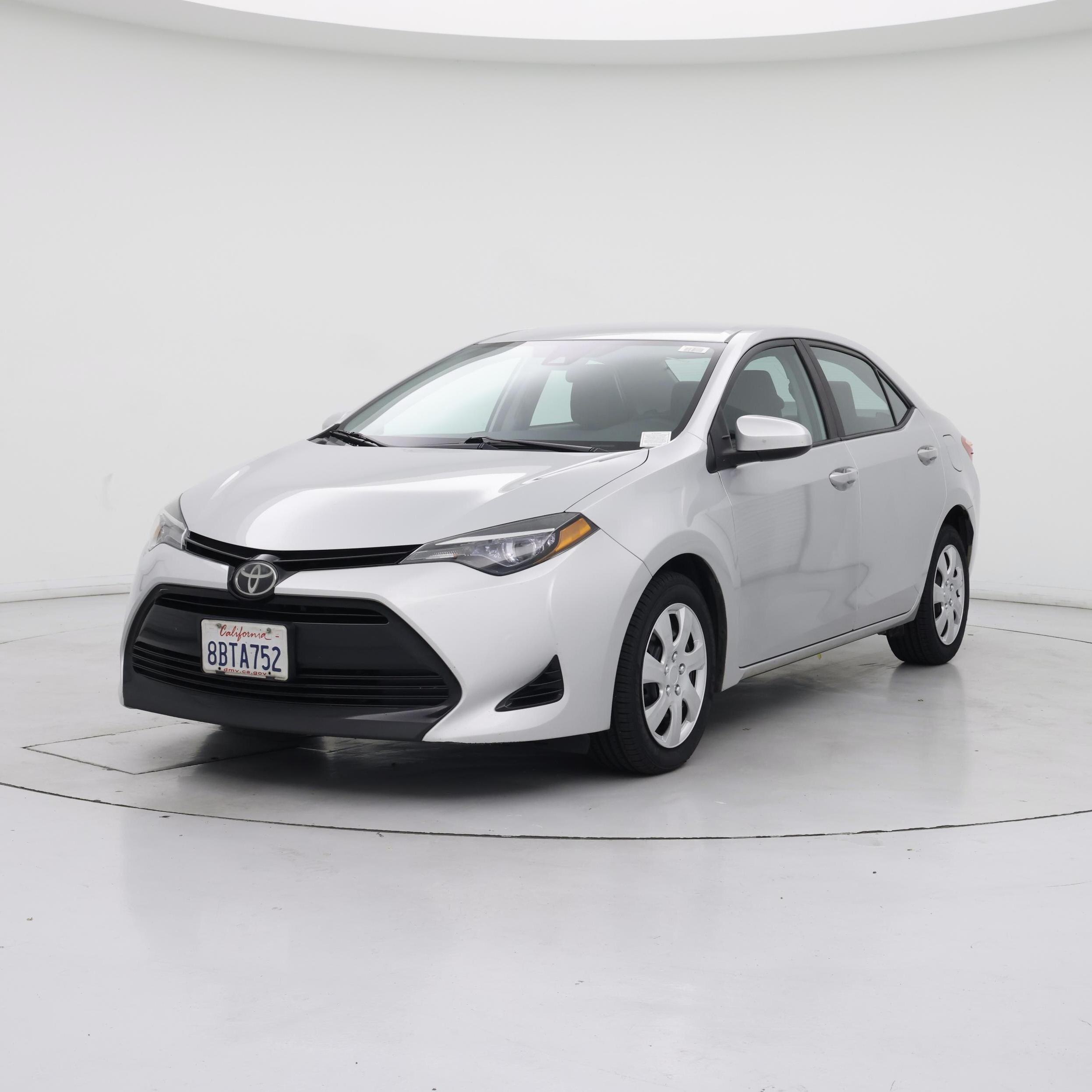 Thumbnail: 2018 Toyota Corolla - 4