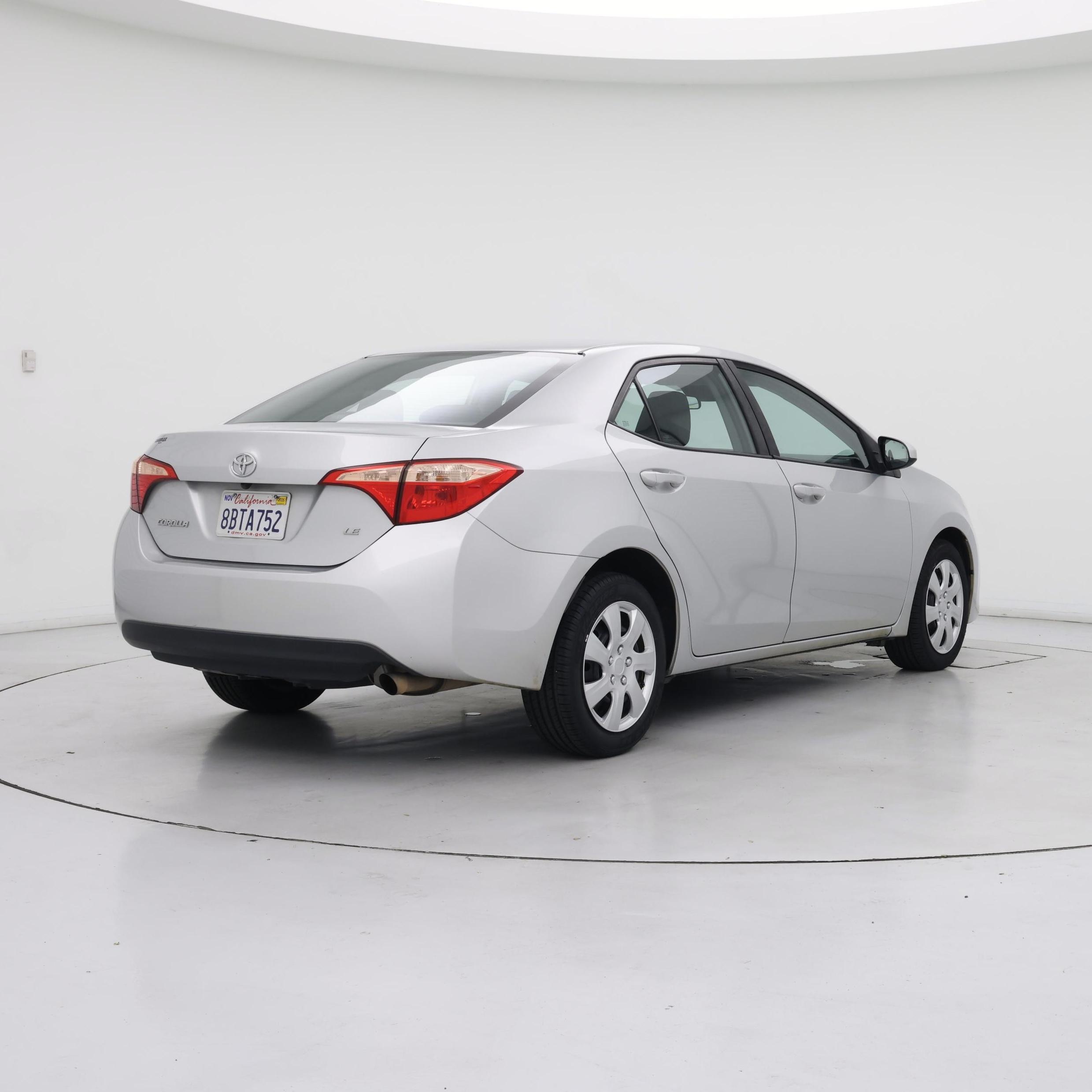 Thumbnail: 2018 Toyota Corolla - 8