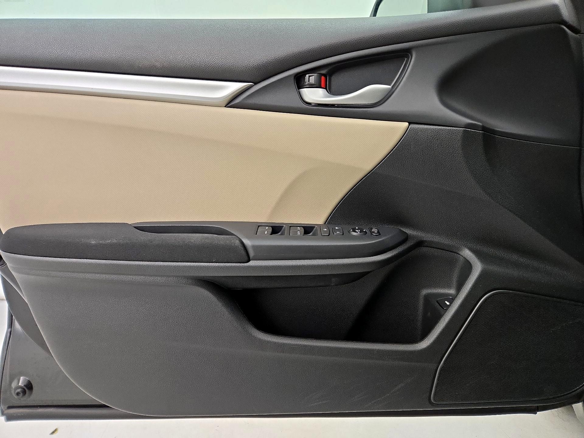 Thumbnail: 2018 Honda Civic - 12