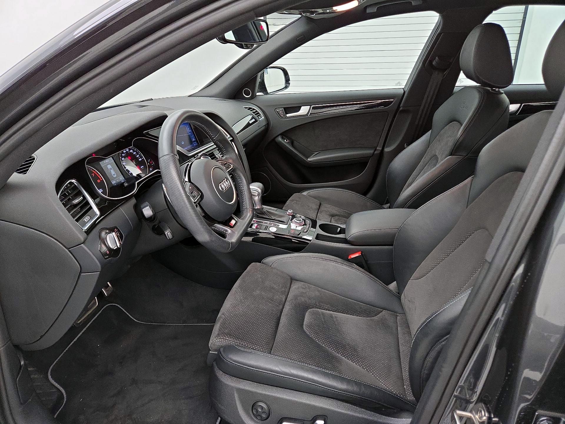 Thumbnail: 2015 Audi A4 - 11