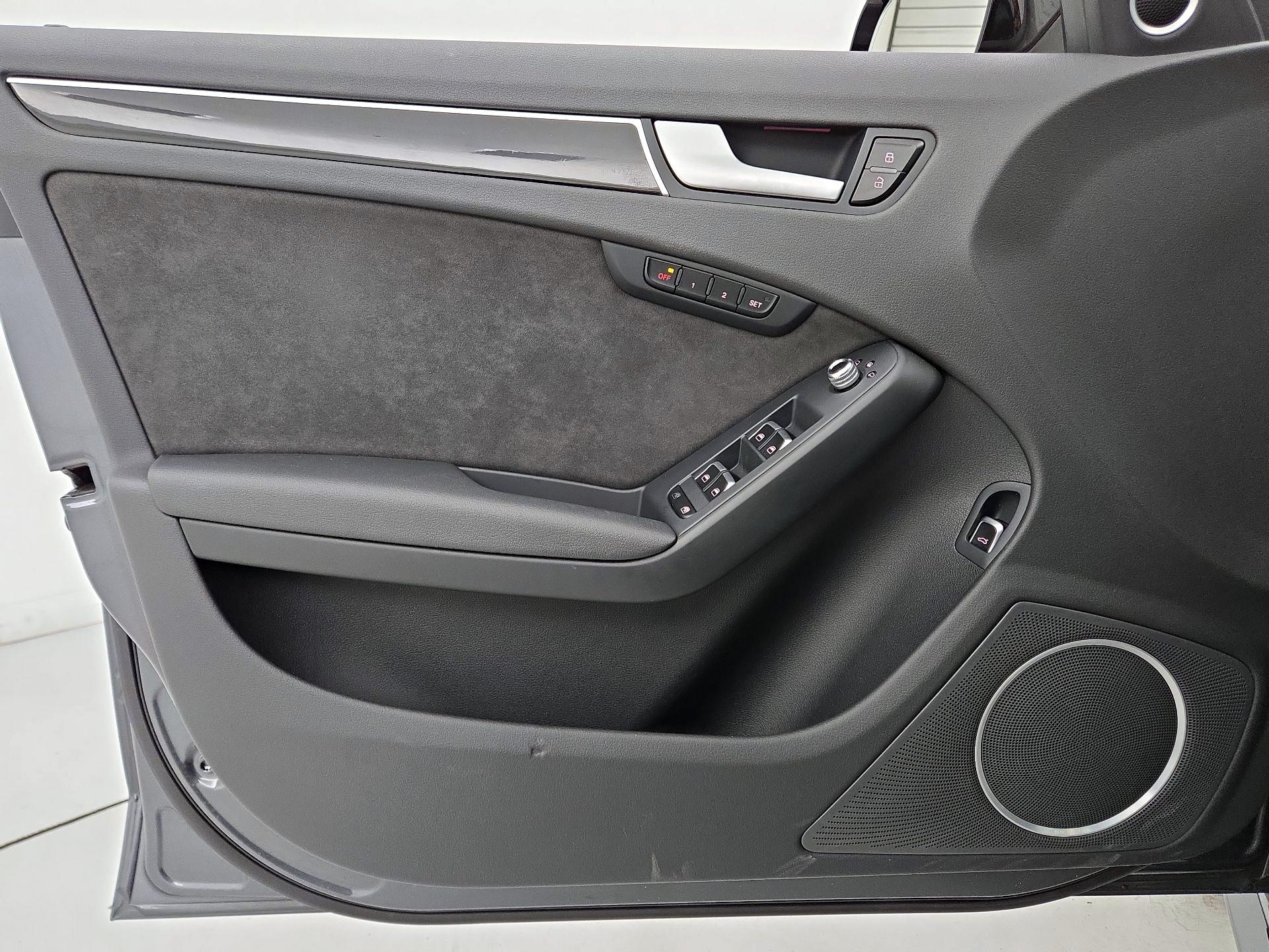 Thumbnail: 2015 Audi A4 - 12