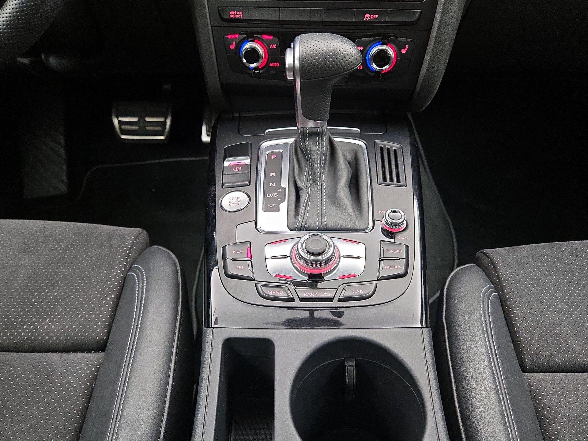 Thumbnail: 2015 Audi A4 - 18