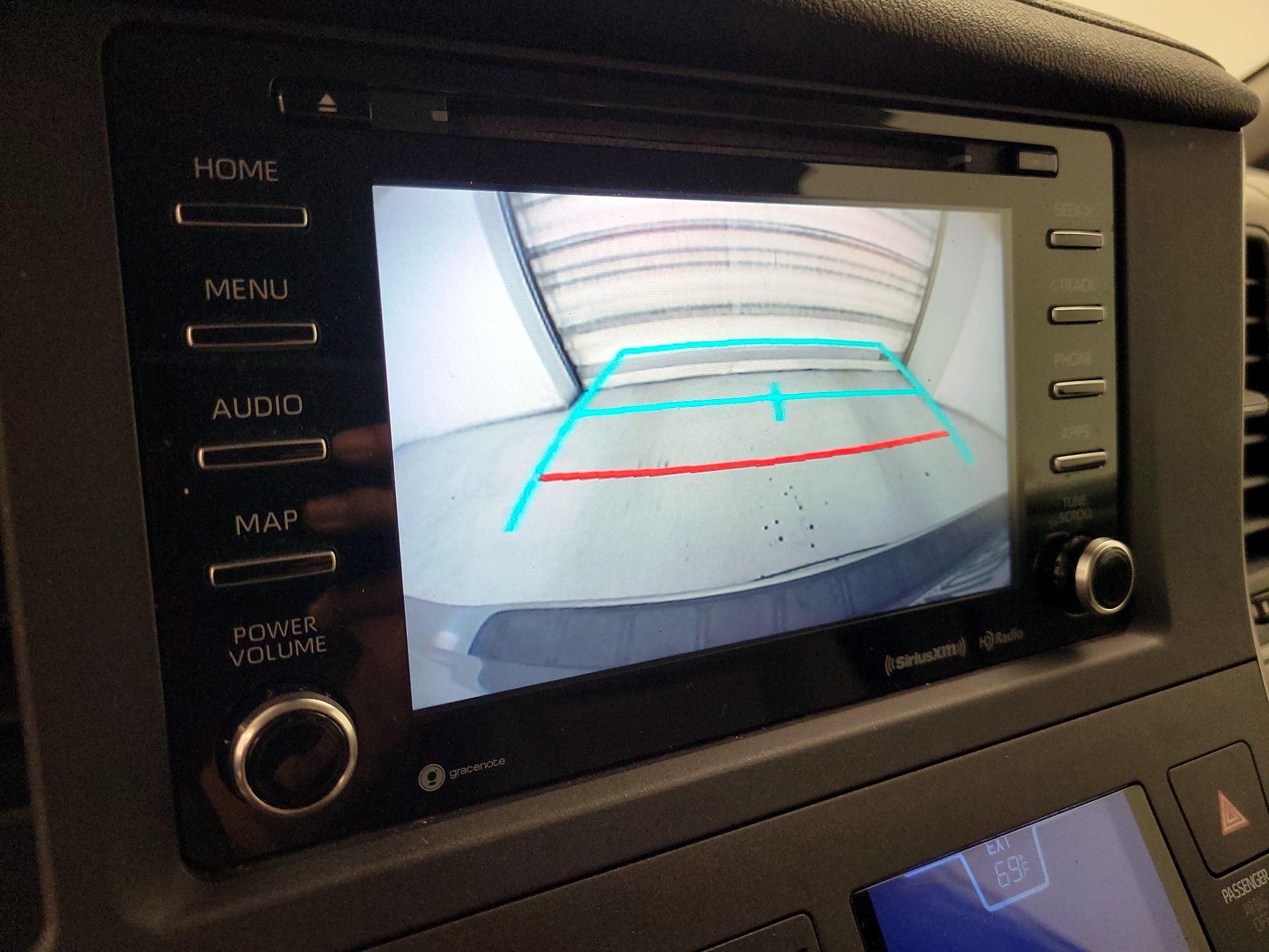 Thumbnail: 2020 Toyota Sienna - 14