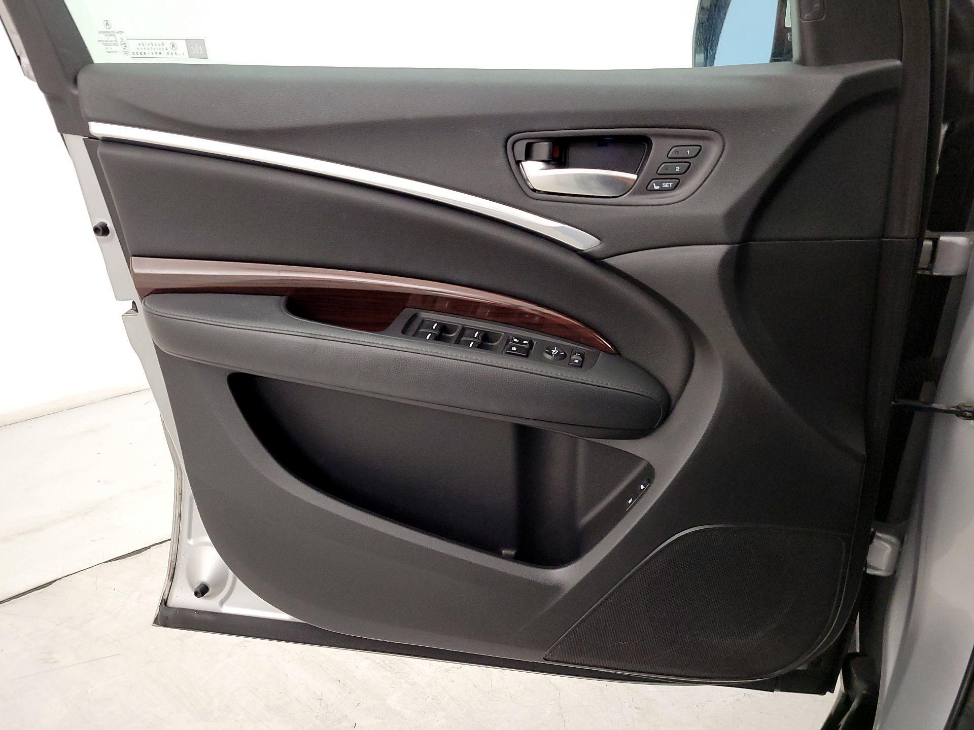 Thumbnail: 2014 Acura MDX - 12