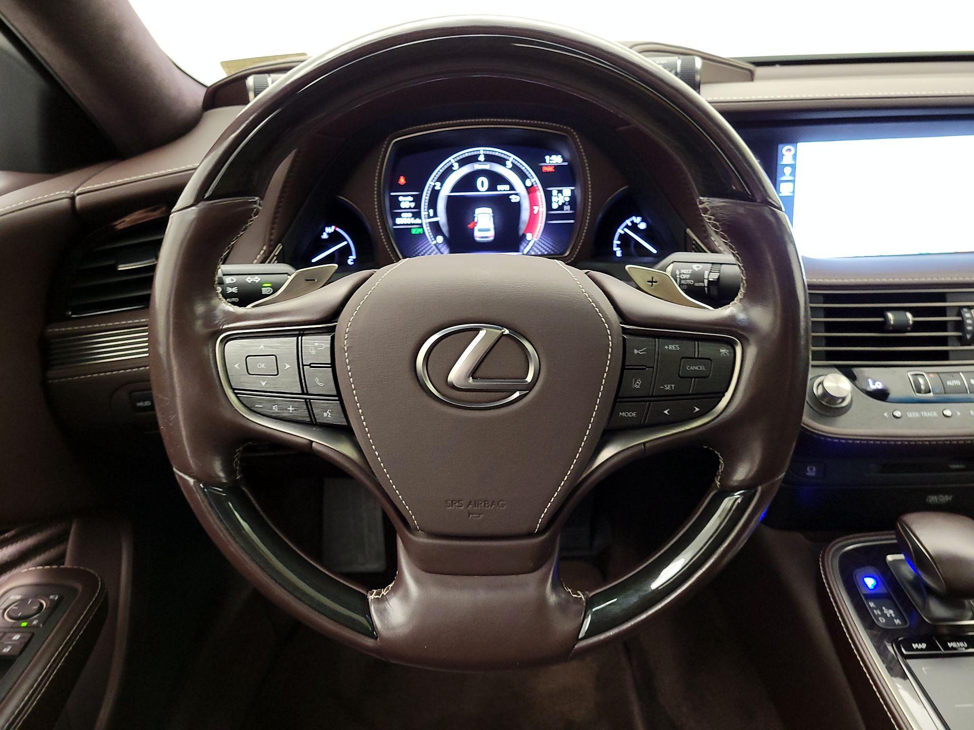 Thumbnail: 2018 Lexus LS - 10