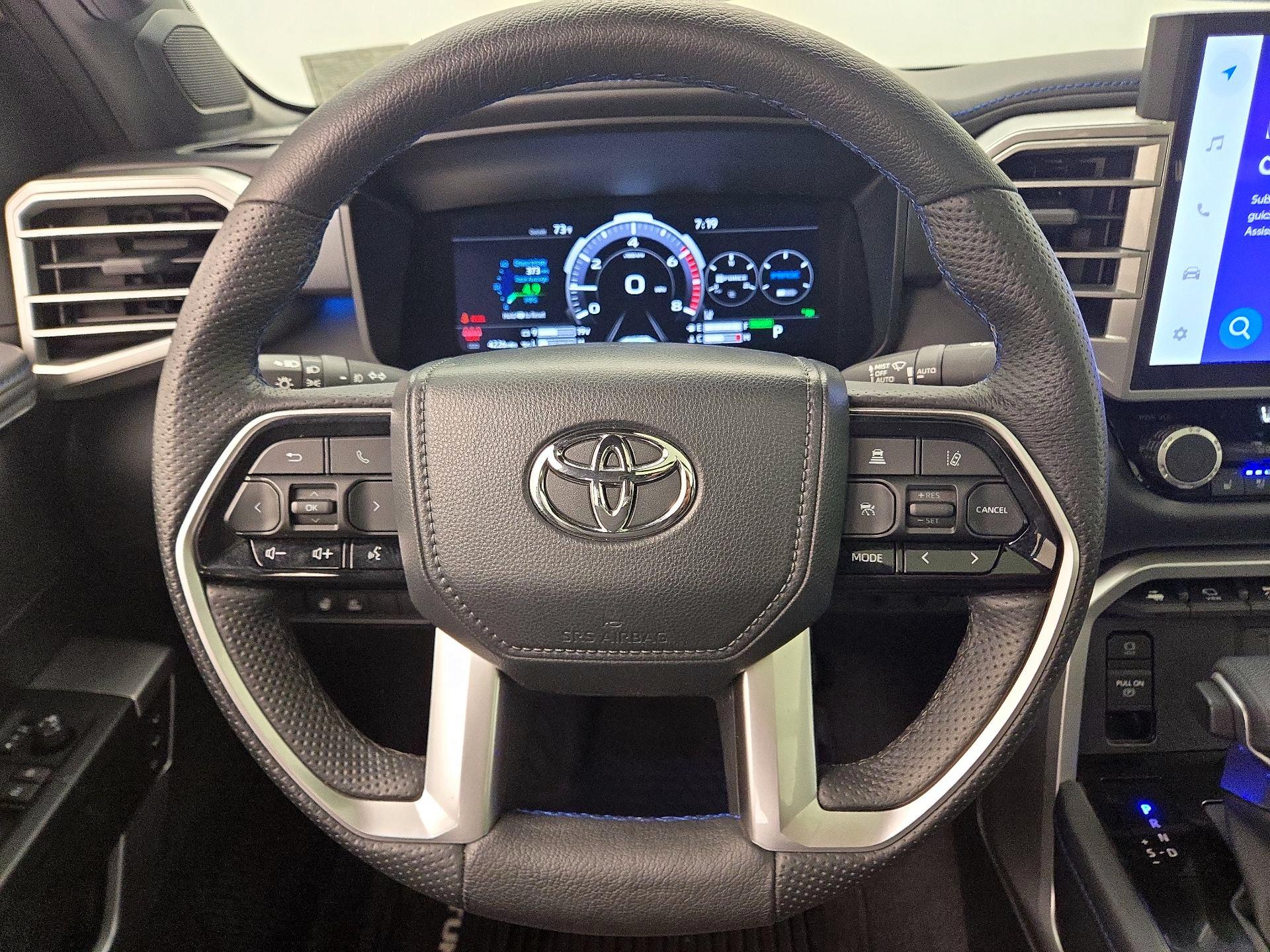 Thumbnail: 2022 Toyota Tundra - 10