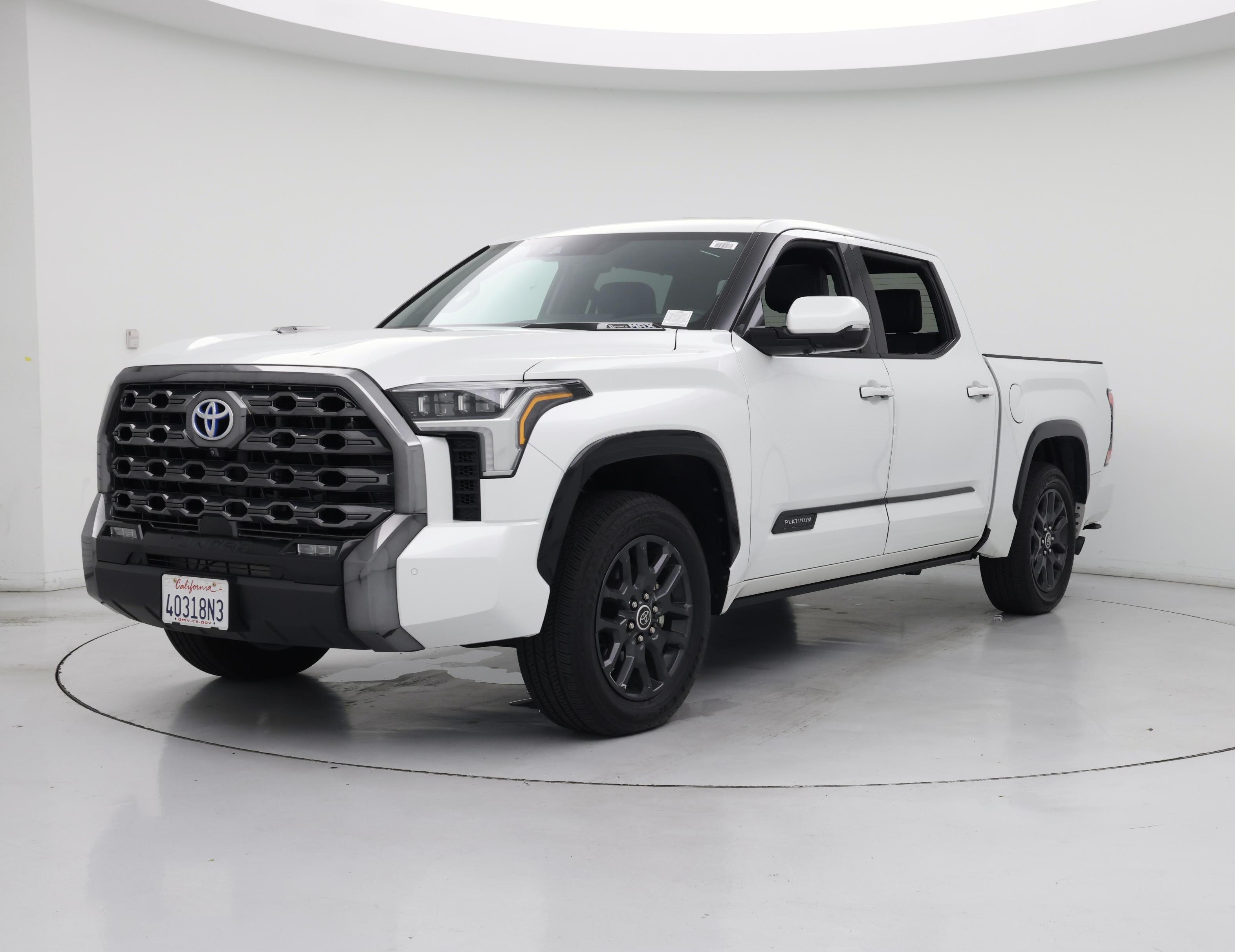 Thumbnail: 2022 Toyota Tundra - 4