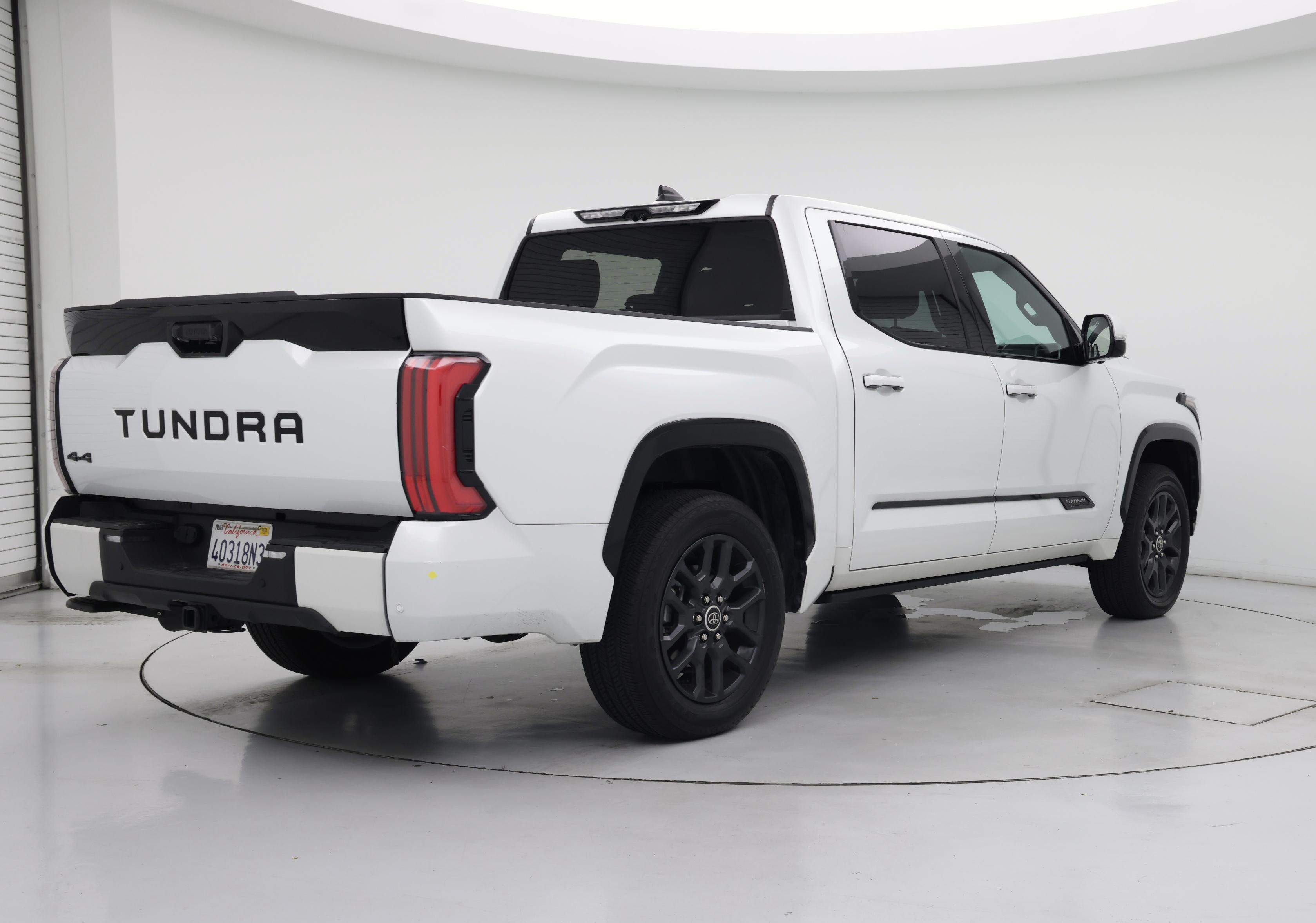 Thumbnail: 2022 Toyota Tundra - 8