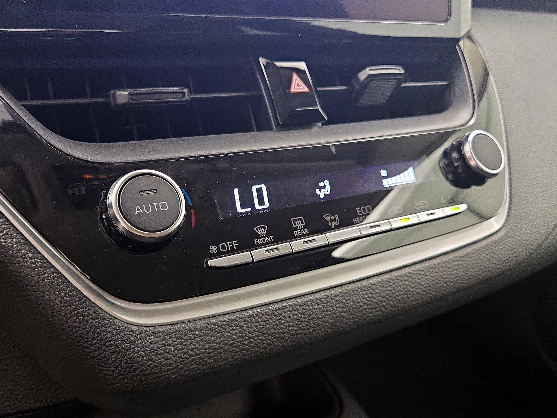 Thumbnail: 2024 Toyota Corolla - 16