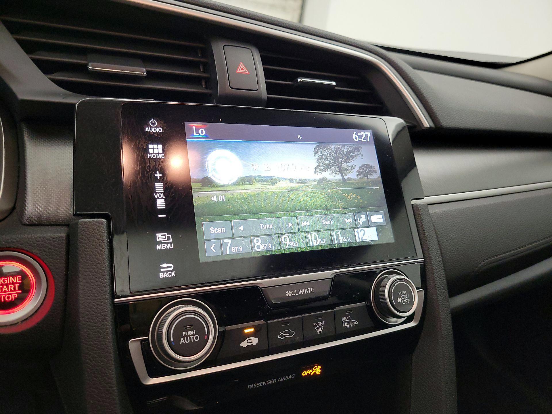 Thumbnail: 2016 Honda Civic - 14