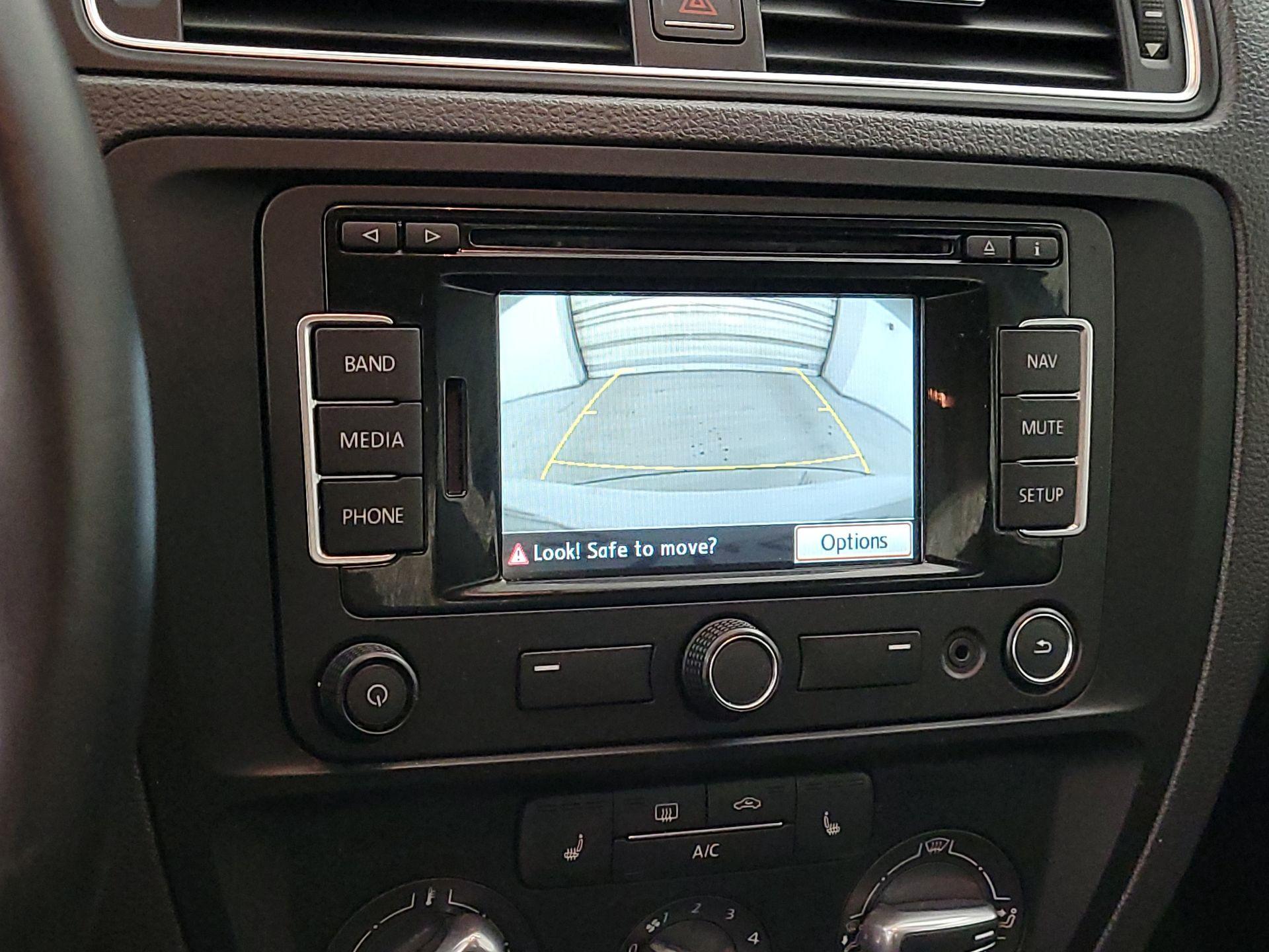 Thumbnail: 2015 Volkswagen Jetta - 13