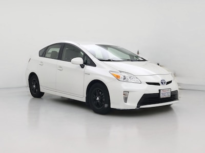 White 2015 Toyota Prius Two