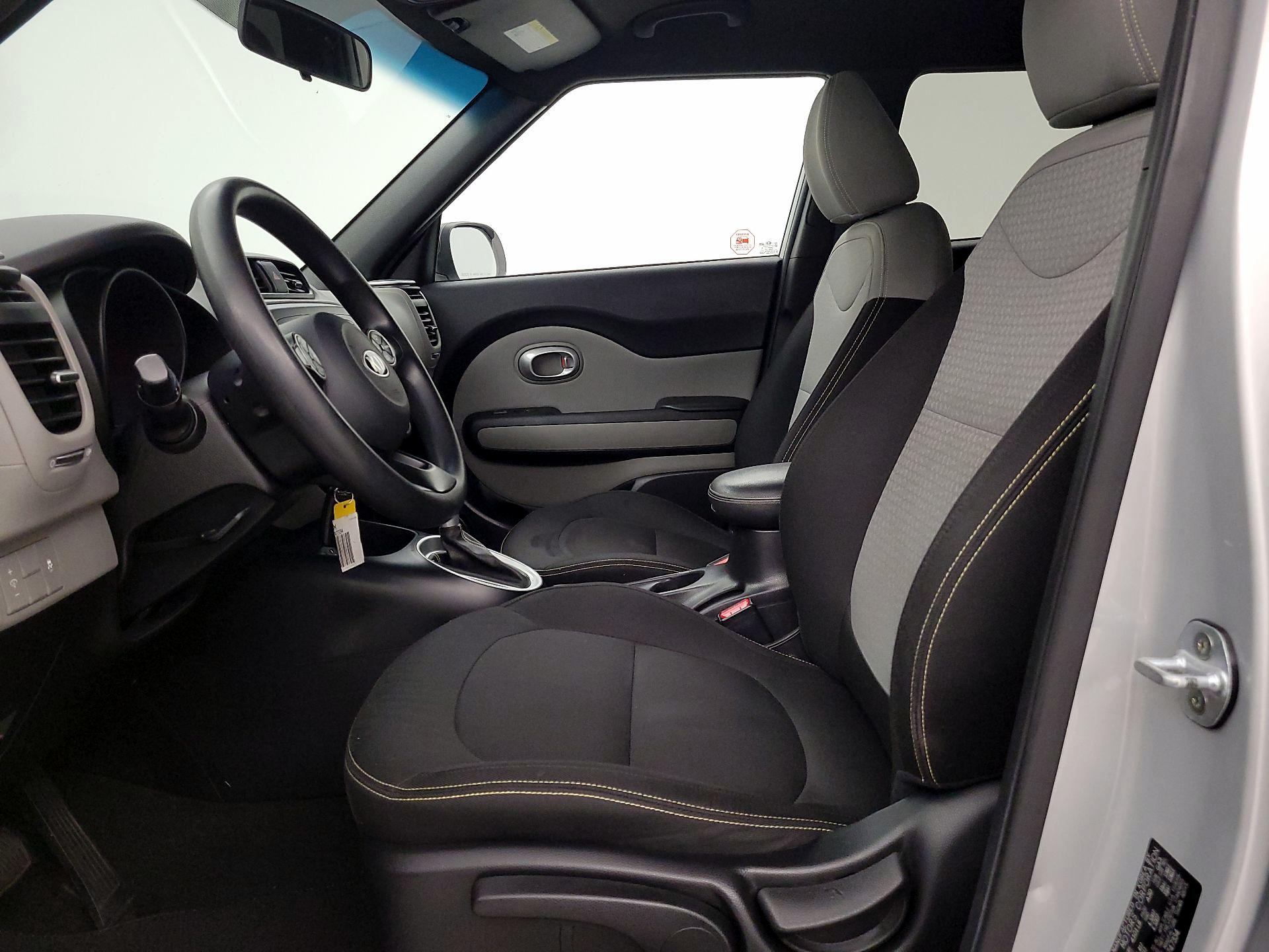 Thumbnail: 2014 Kia Soul - 11