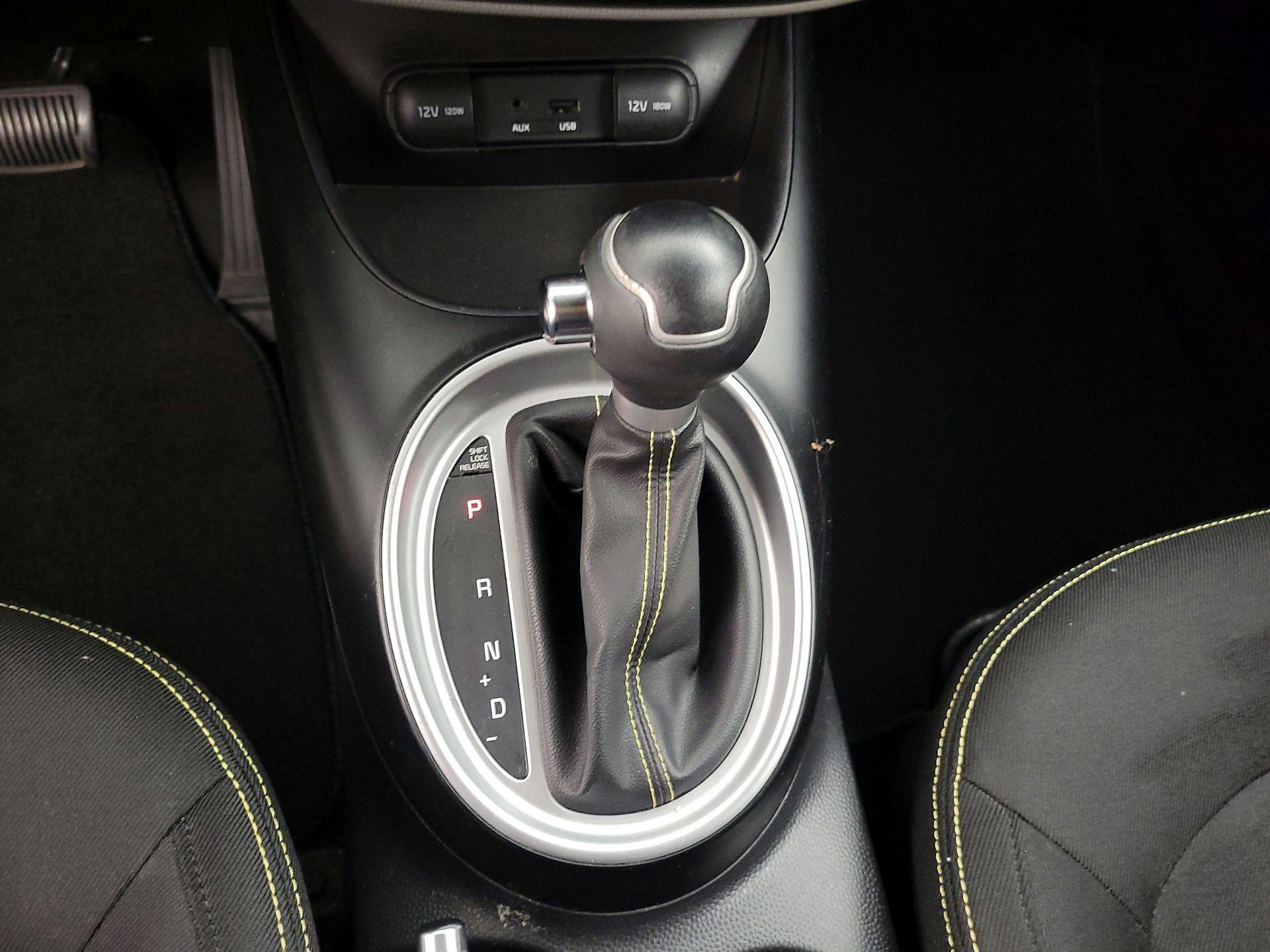 Thumbnail: 2014 Kia Soul - 15