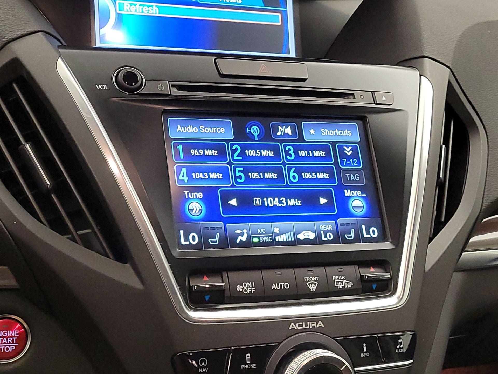 Thumbnail: 2016 Acura MDX - 16