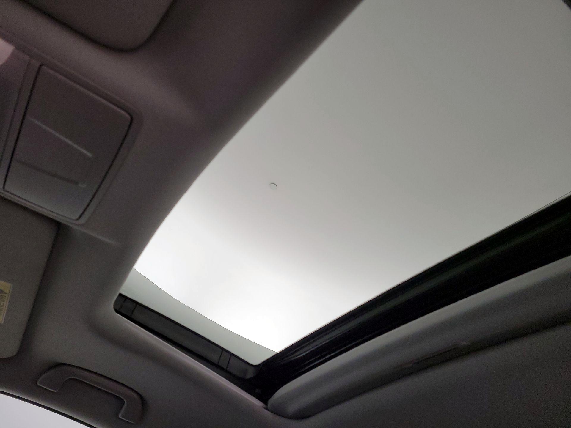 Thumbnail: 2016 Acura MDX - 20