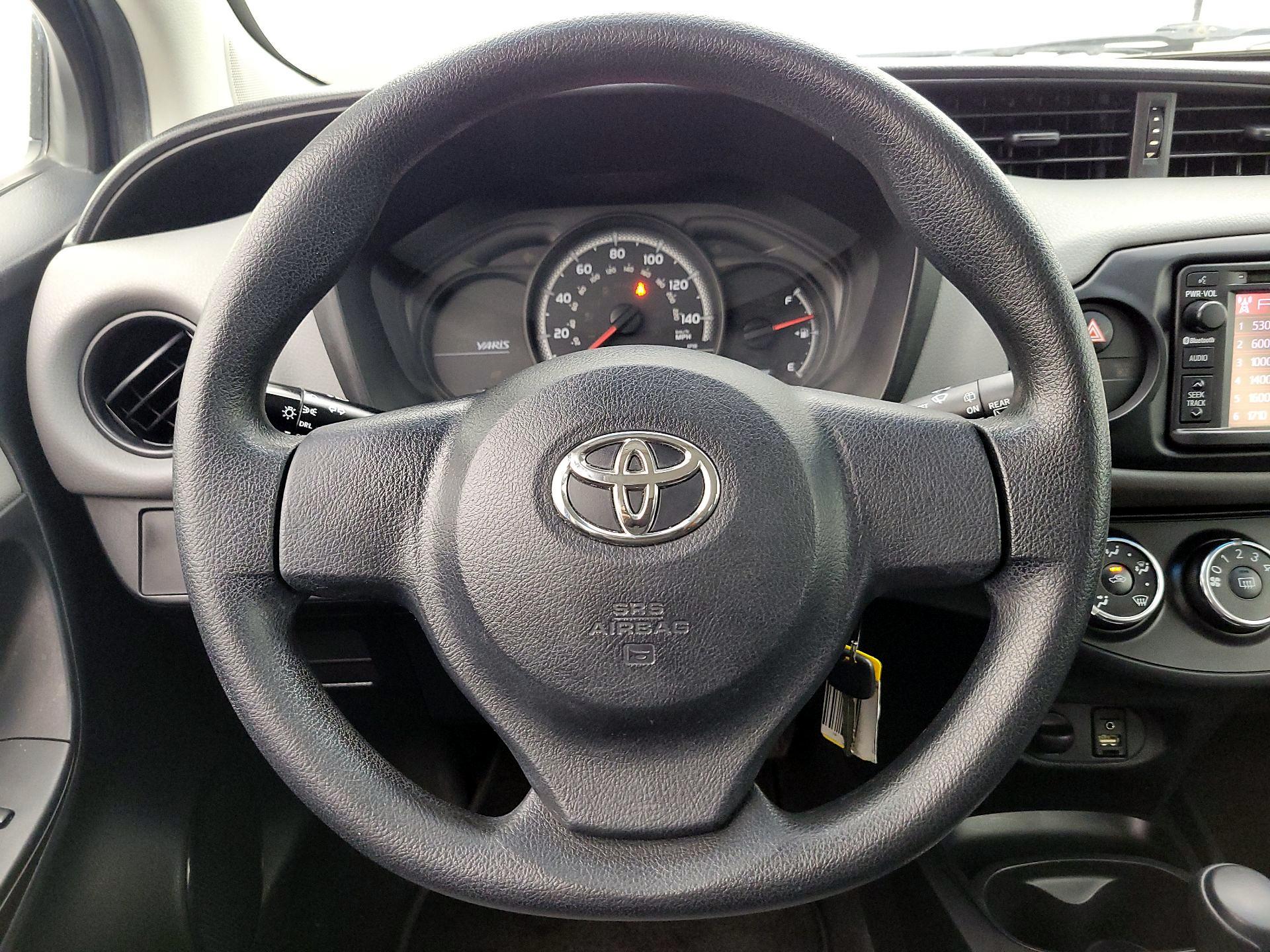 Thumbnail: 2016 Toyota Yaris - 10