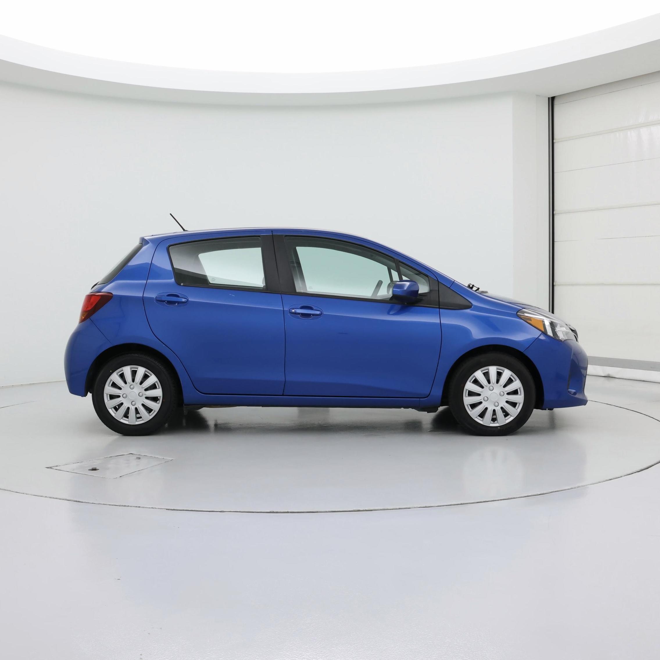Thumbnail: 2016 Toyota Yaris - 7