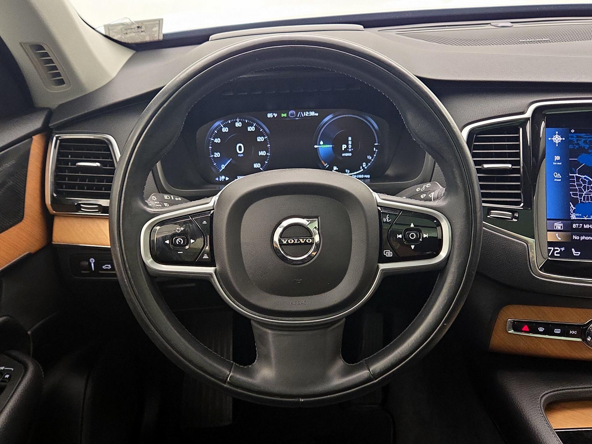 Thumbnail: 2022 Volvo XC90 - 10