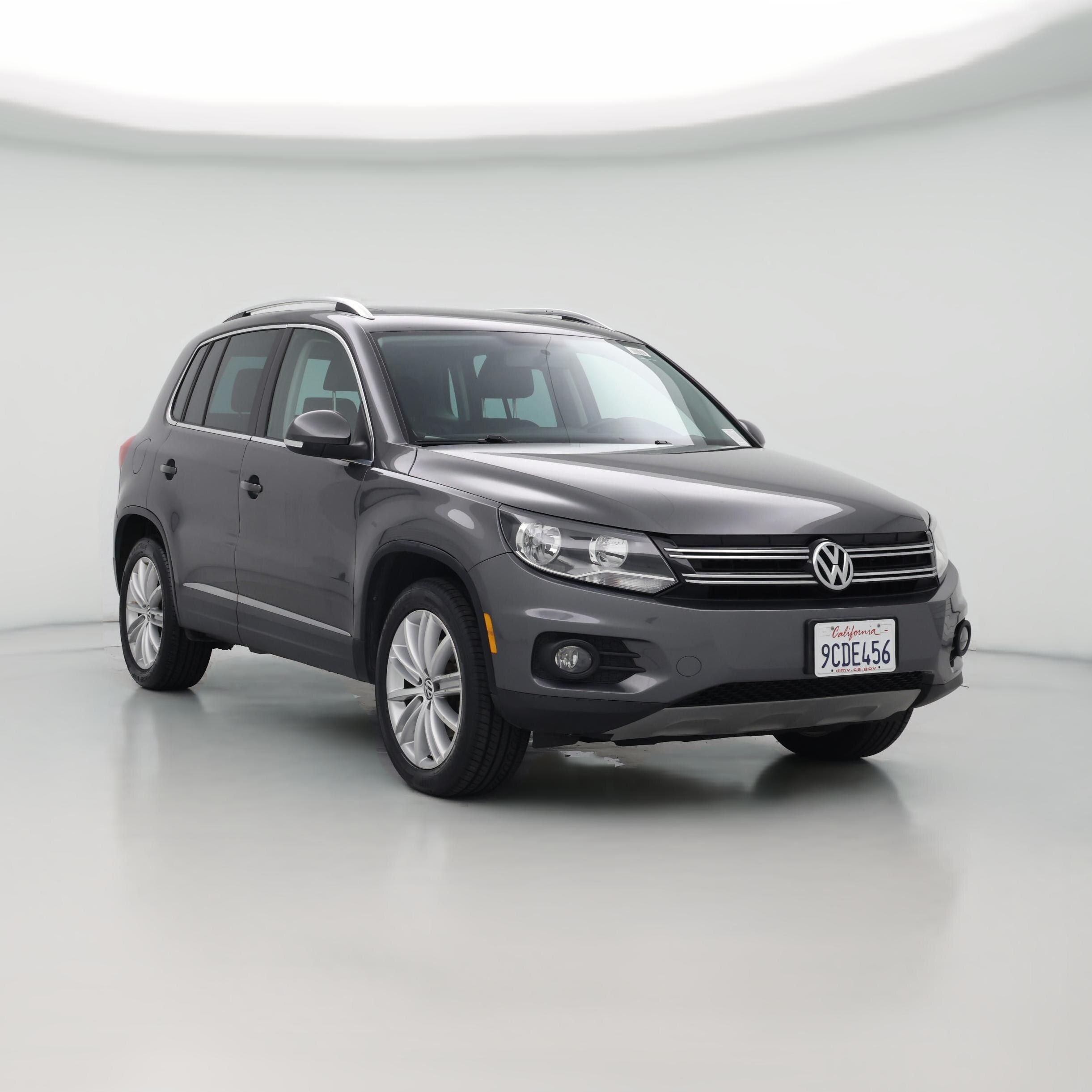 Thumbnail: 2014 Volkswagen Tiguan - 1