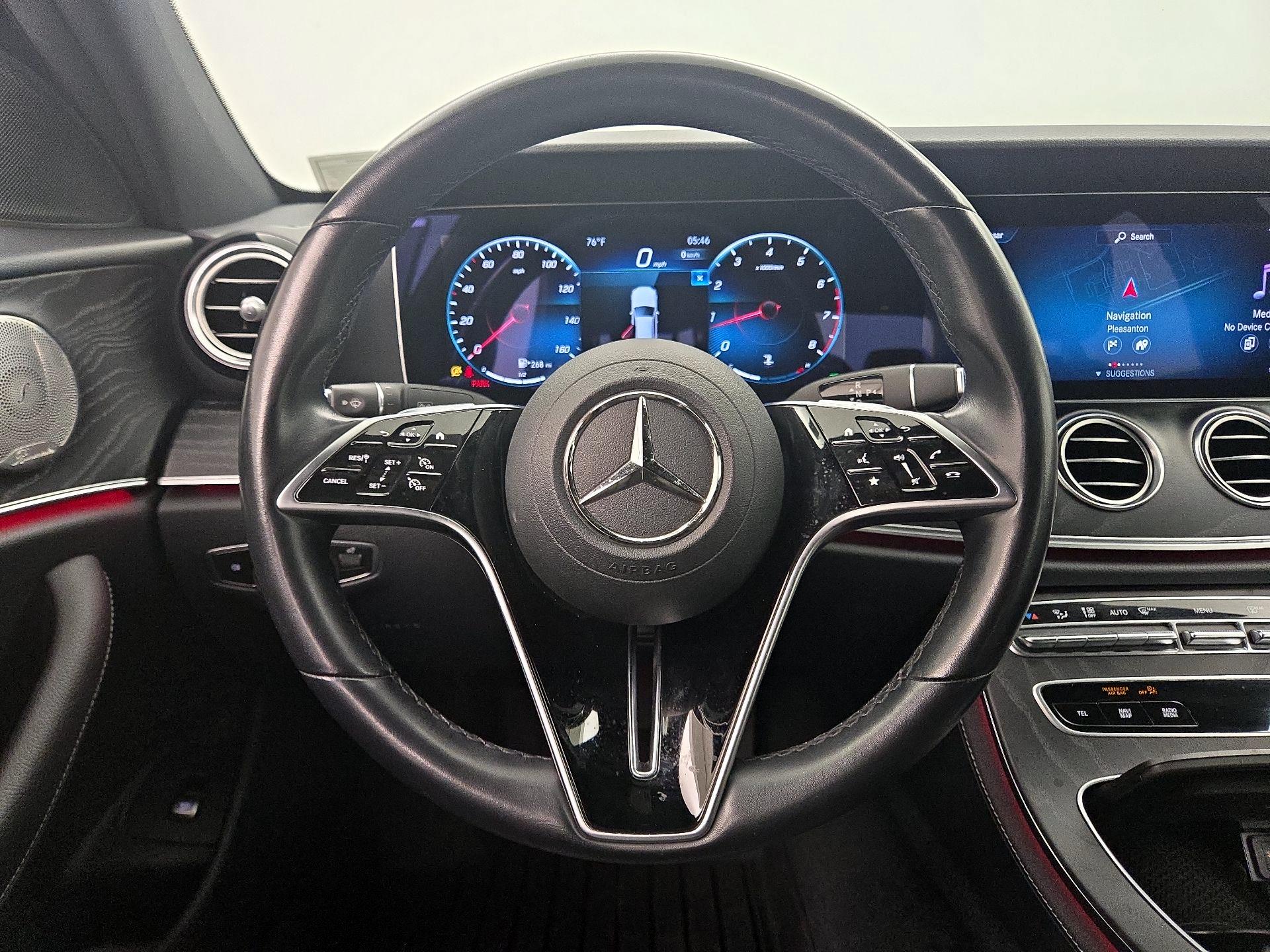Thumbnail: 2022 Mercedes-Benz E-Class - 10