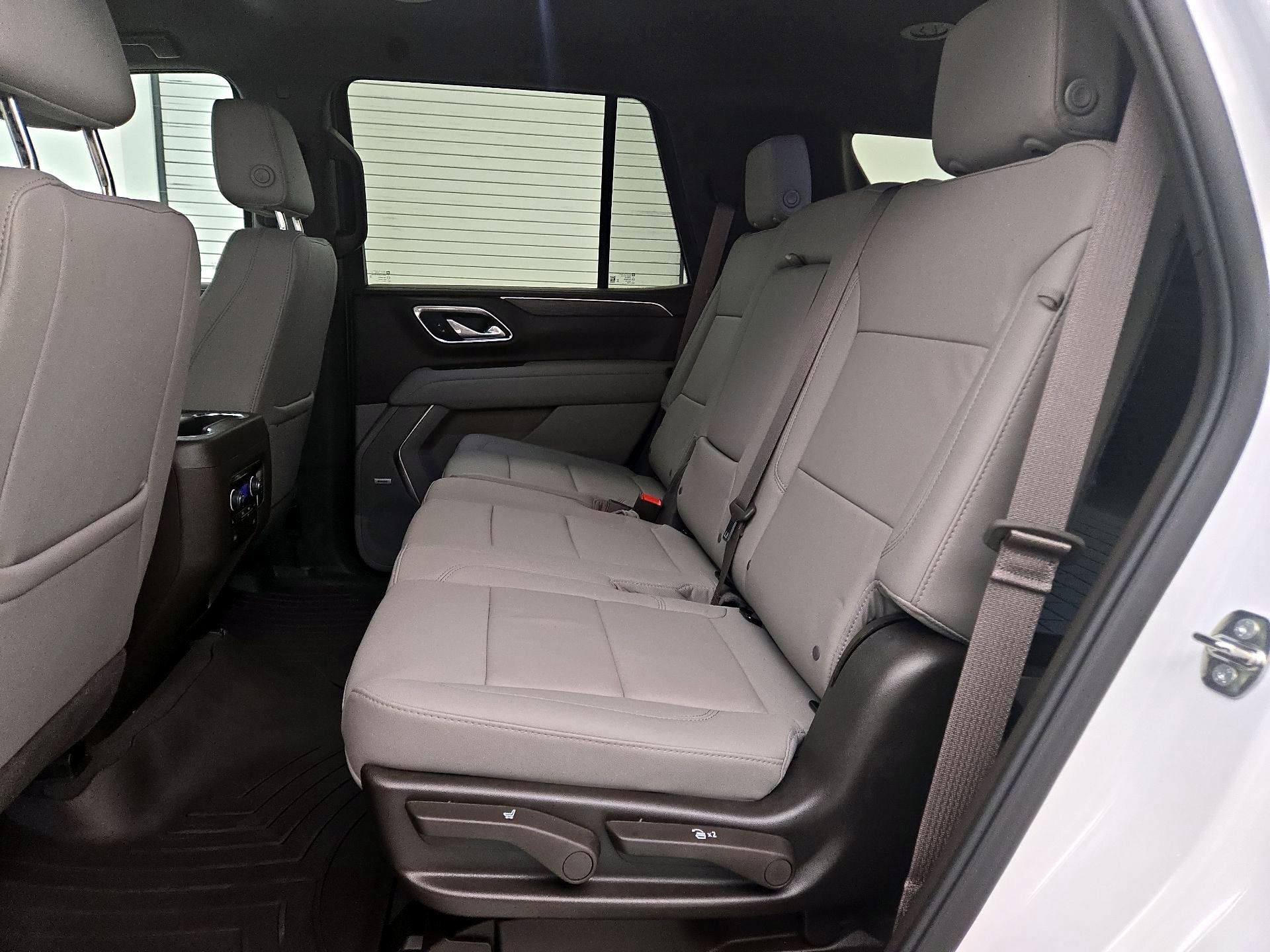 Thumbnail: 2024 Chevrolet Tahoe - 20