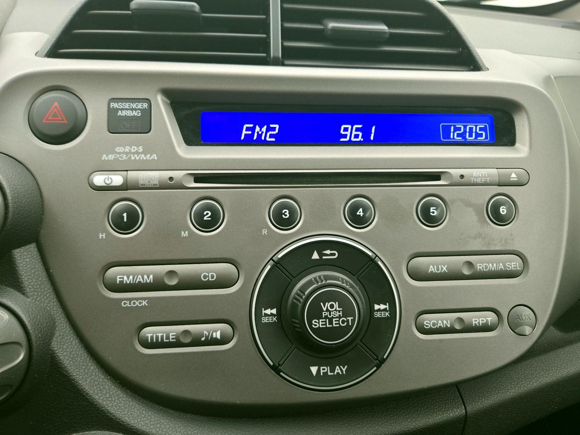 Thumbnail: 2013 Honda Fit - 14
