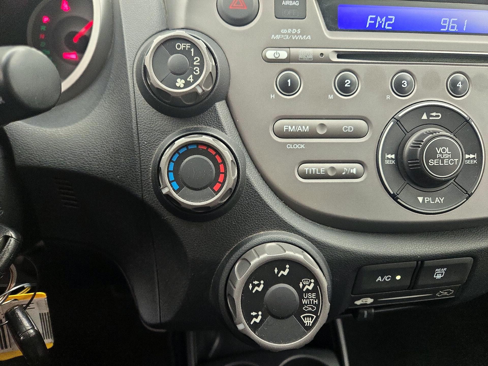 Thumbnail: 2013 Honda Fit - 15