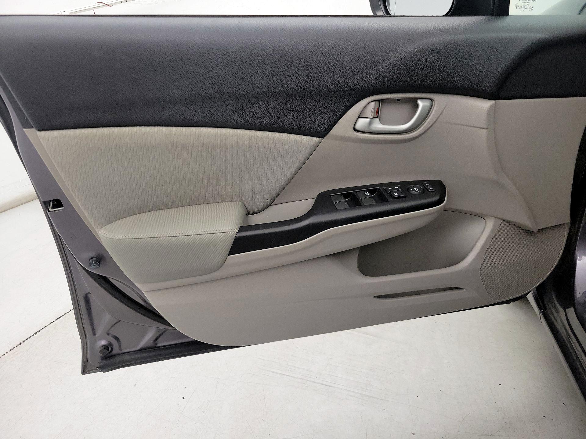 Thumbnail: 2014 Honda Civic - 12