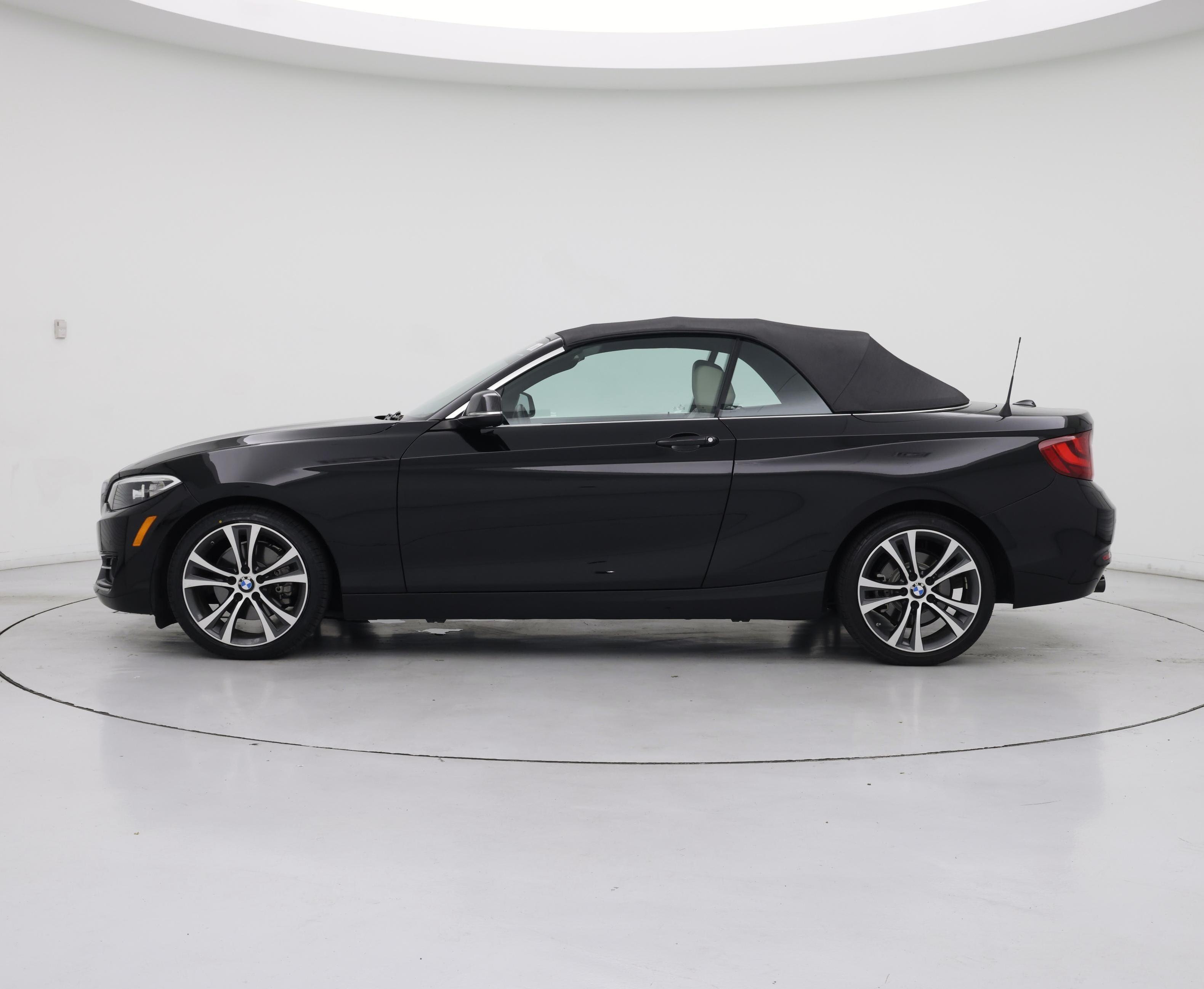 Thumbnail: 2017 BMW 2 Series - 3