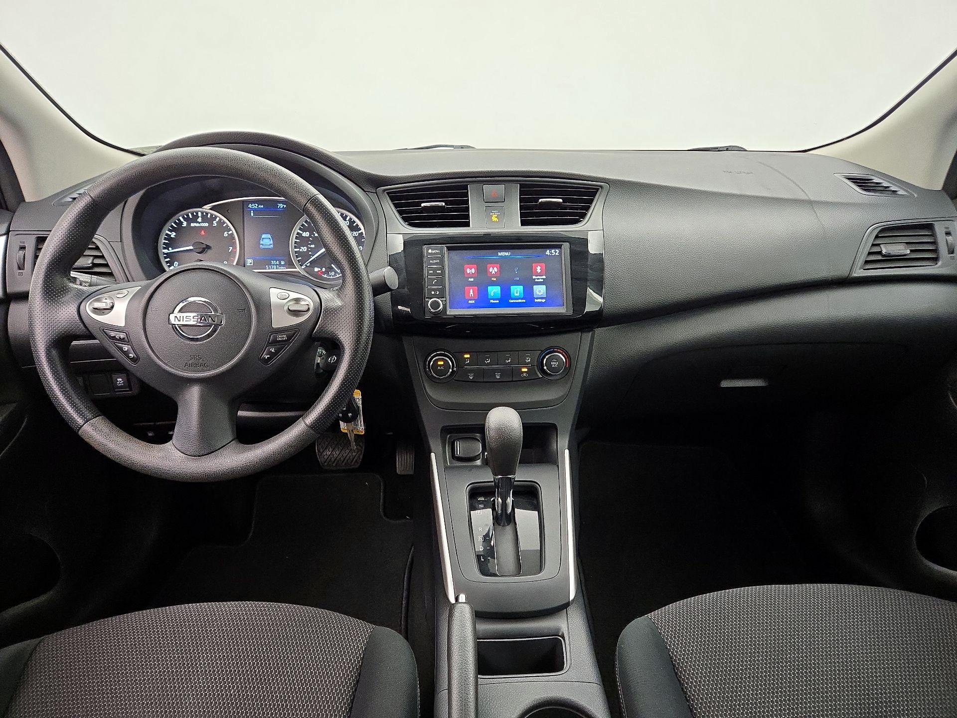 Thumbnail: 2019 Nissan Sentra - 9