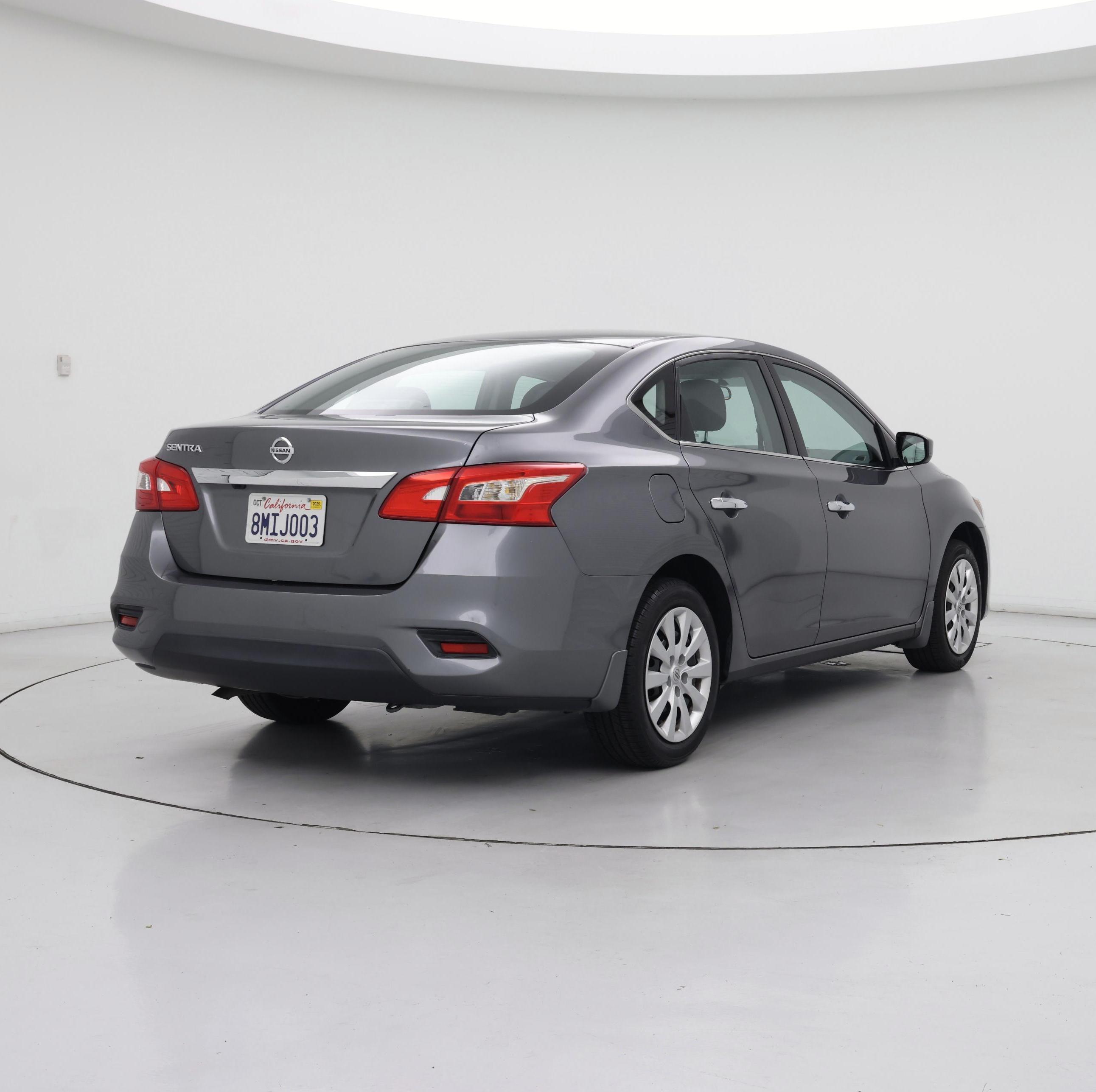 Thumbnail: 2019 Nissan Sentra - 8