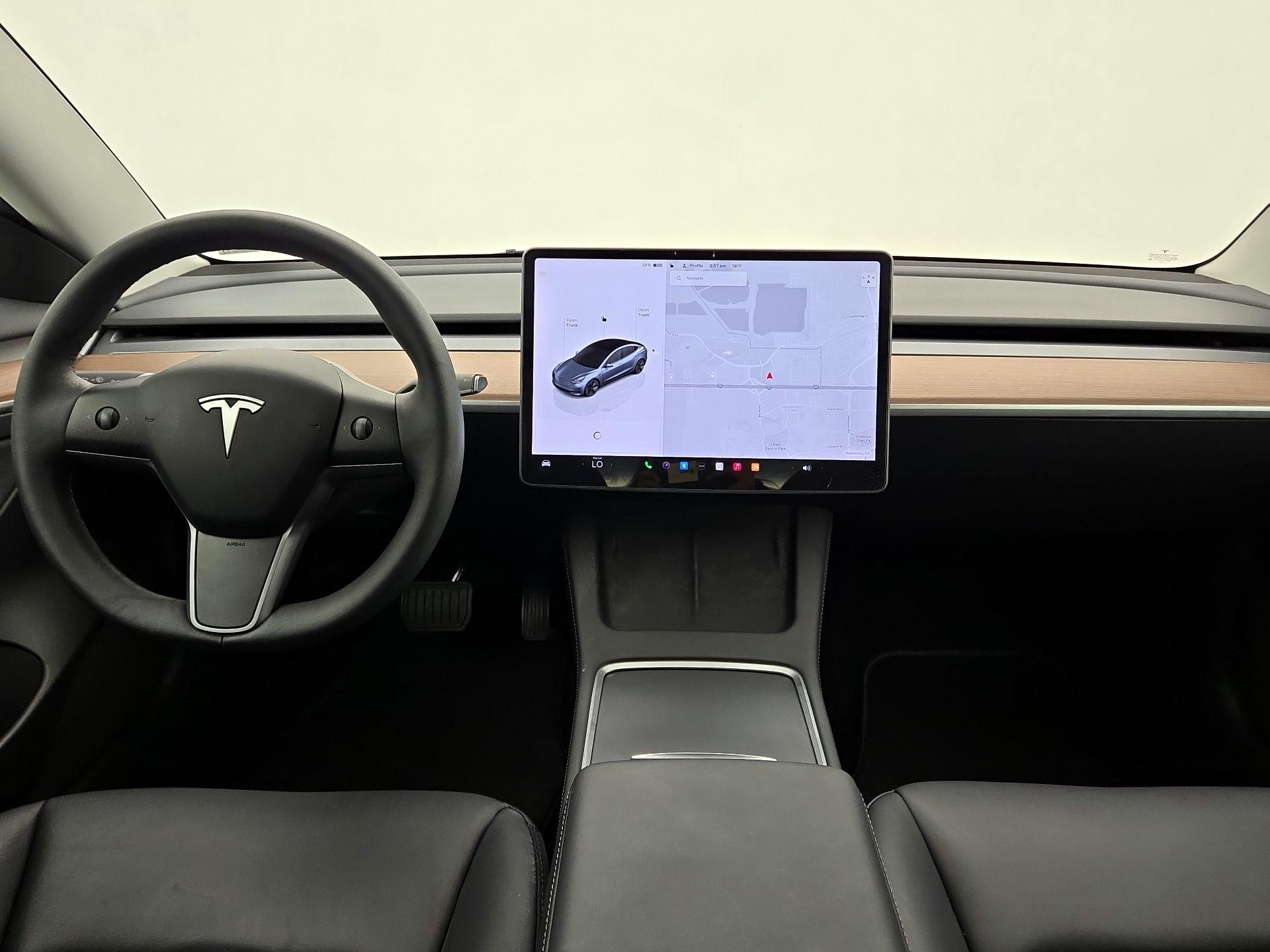 Thumbnail: 2023 Tesla Model 3 - 9