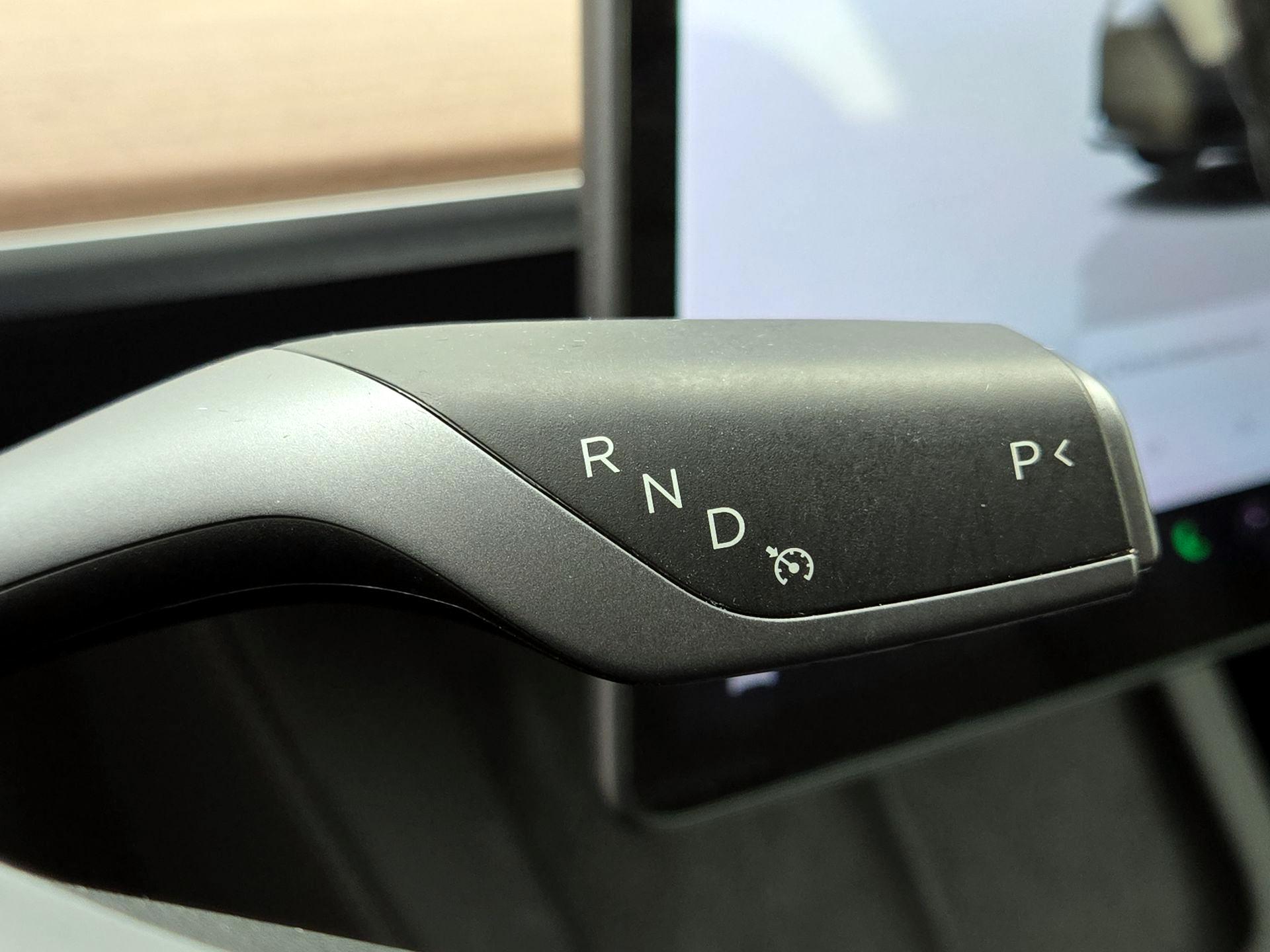 Thumbnail: 2023 Tesla Model 3 - 18