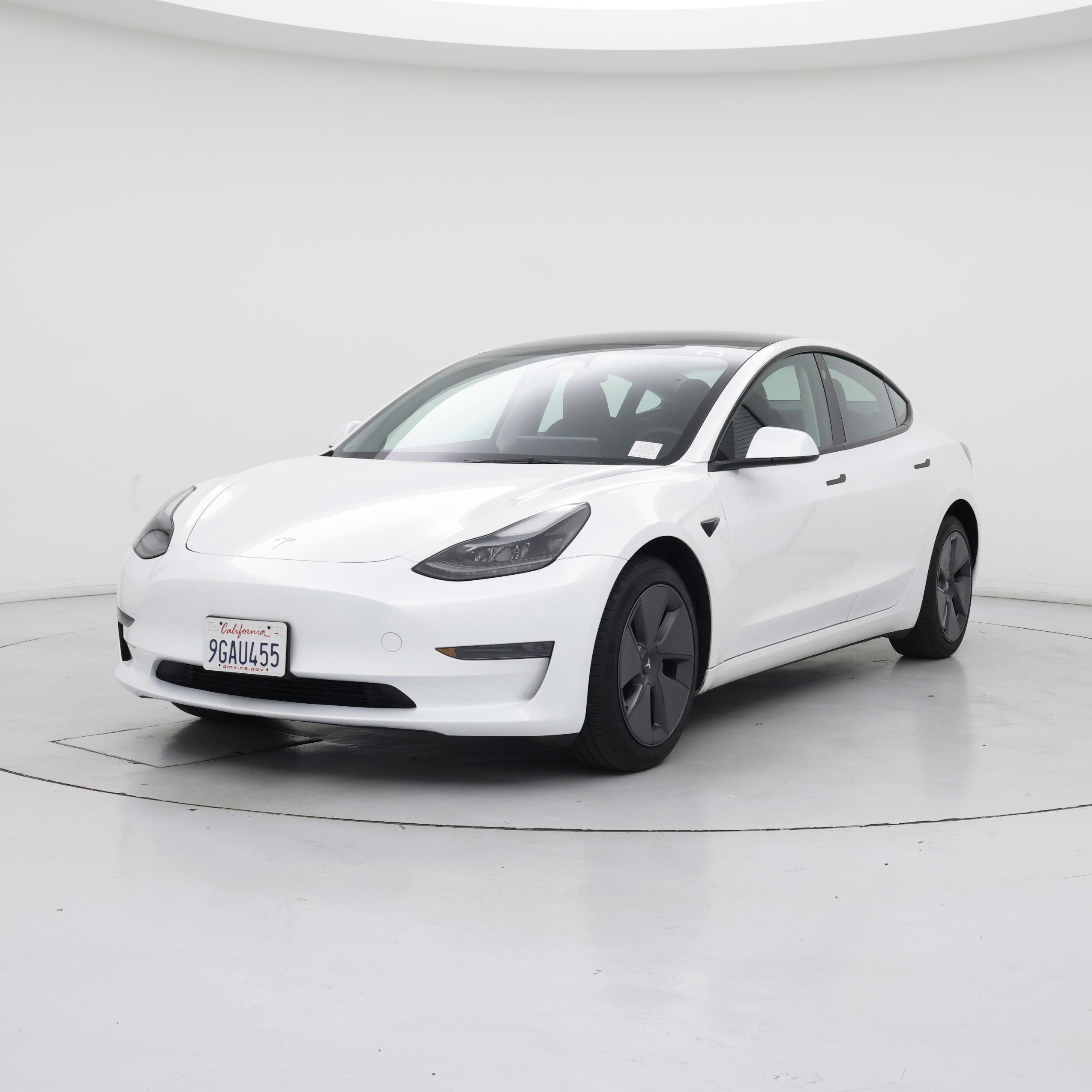 Thumbnail: 2023 Tesla Model 3 - 4