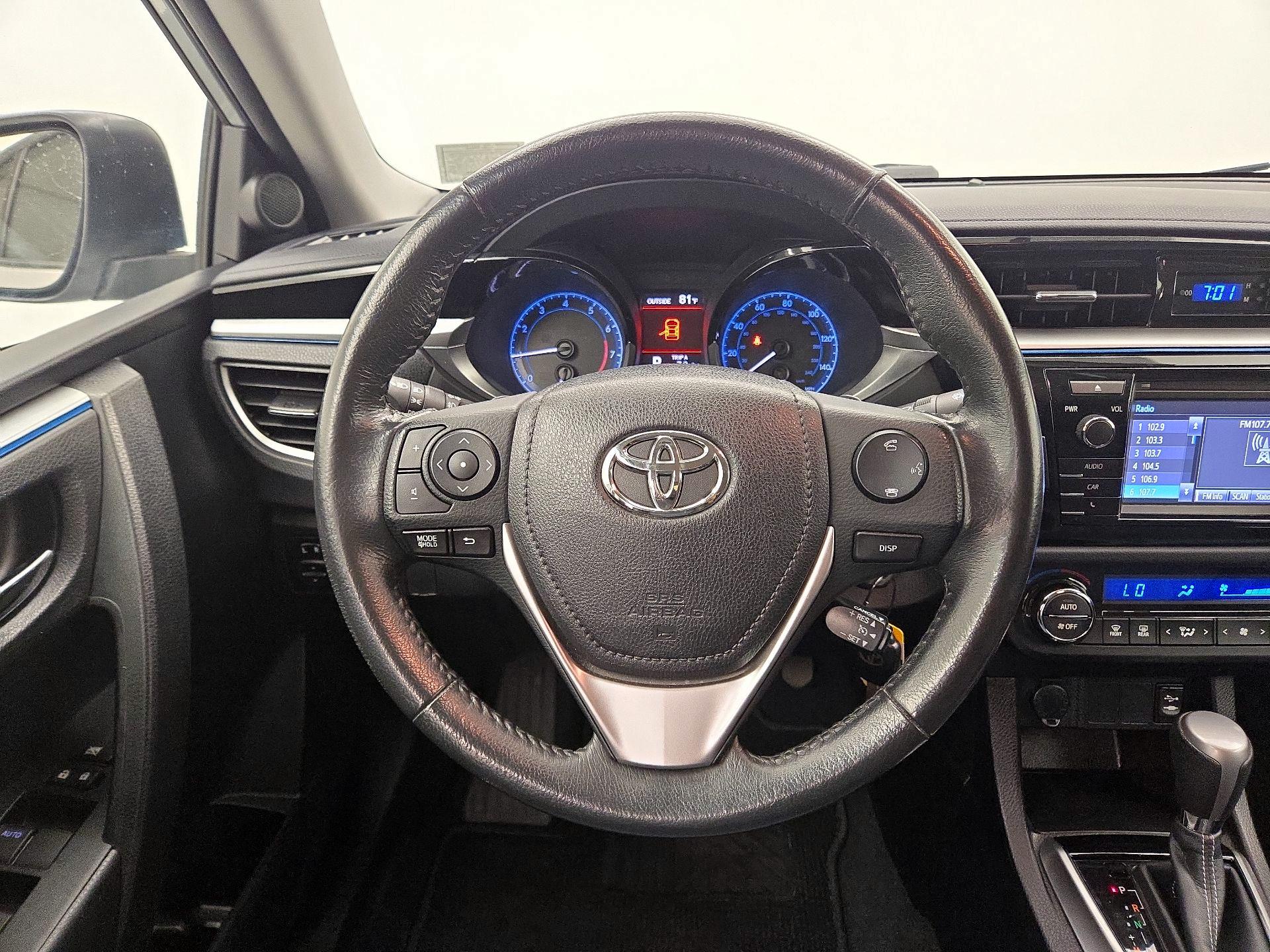 Thumbnail: 2014 Toyota Corolla - 10